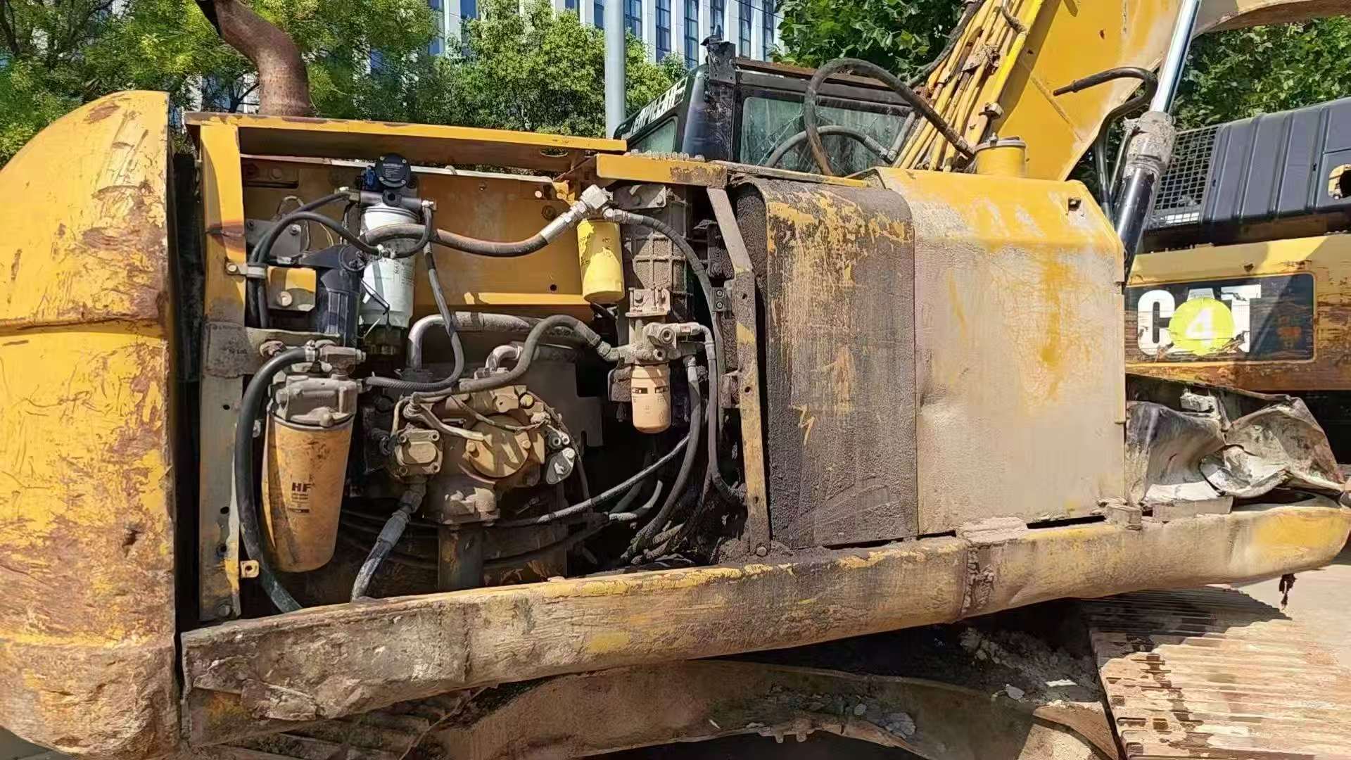 Buy Caterpillar 320D Used Excavator / 1