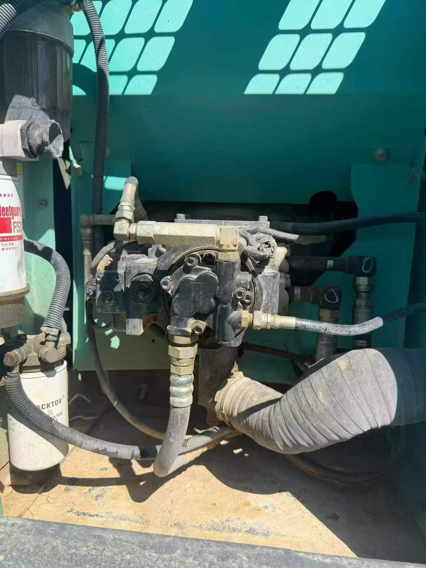 Buy Kobelco Used Excavator / 9 Buy Kobelco Used Excavator / 9