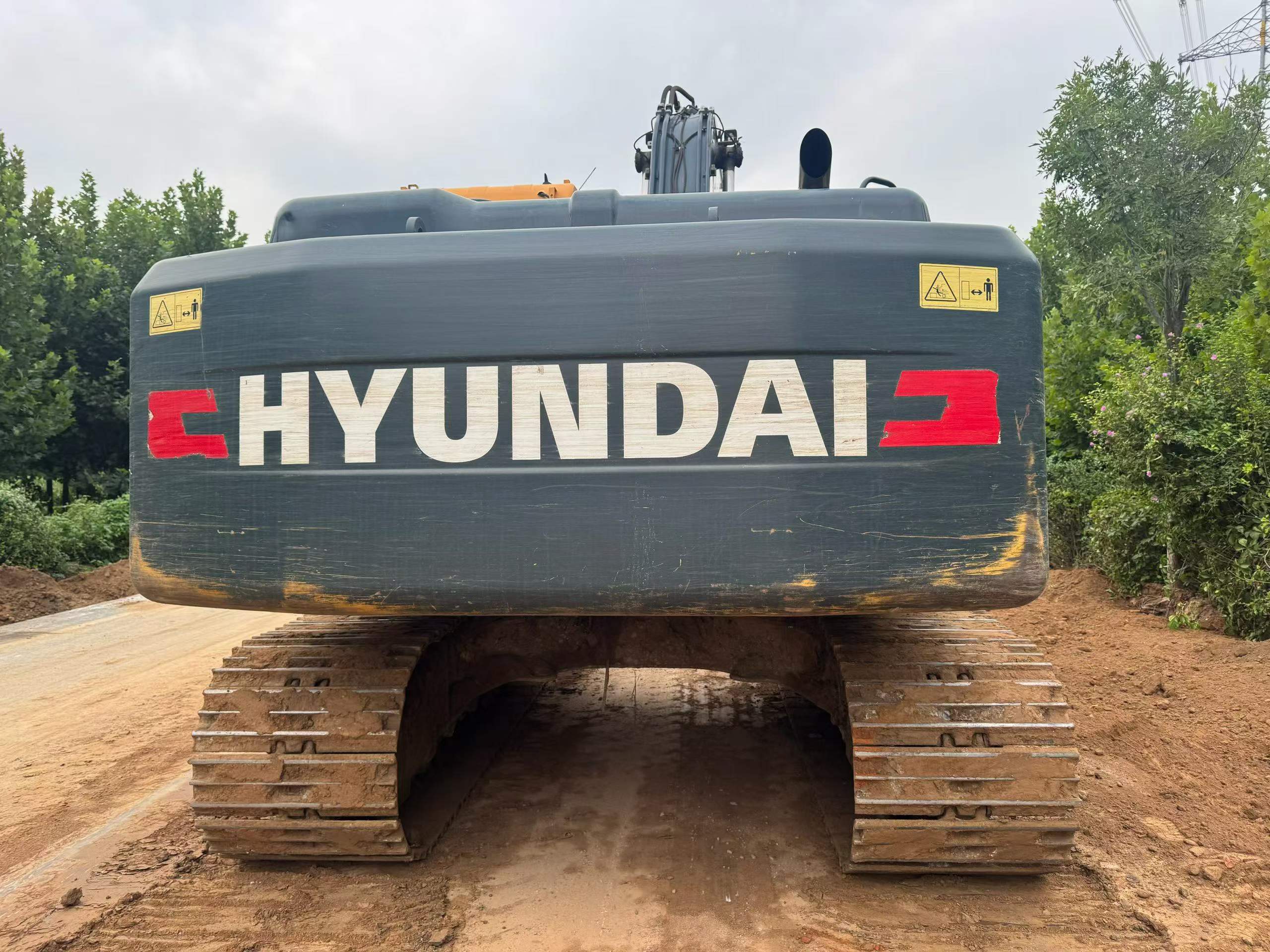 Buy Hyundai R215-7 Used Excavator / 3