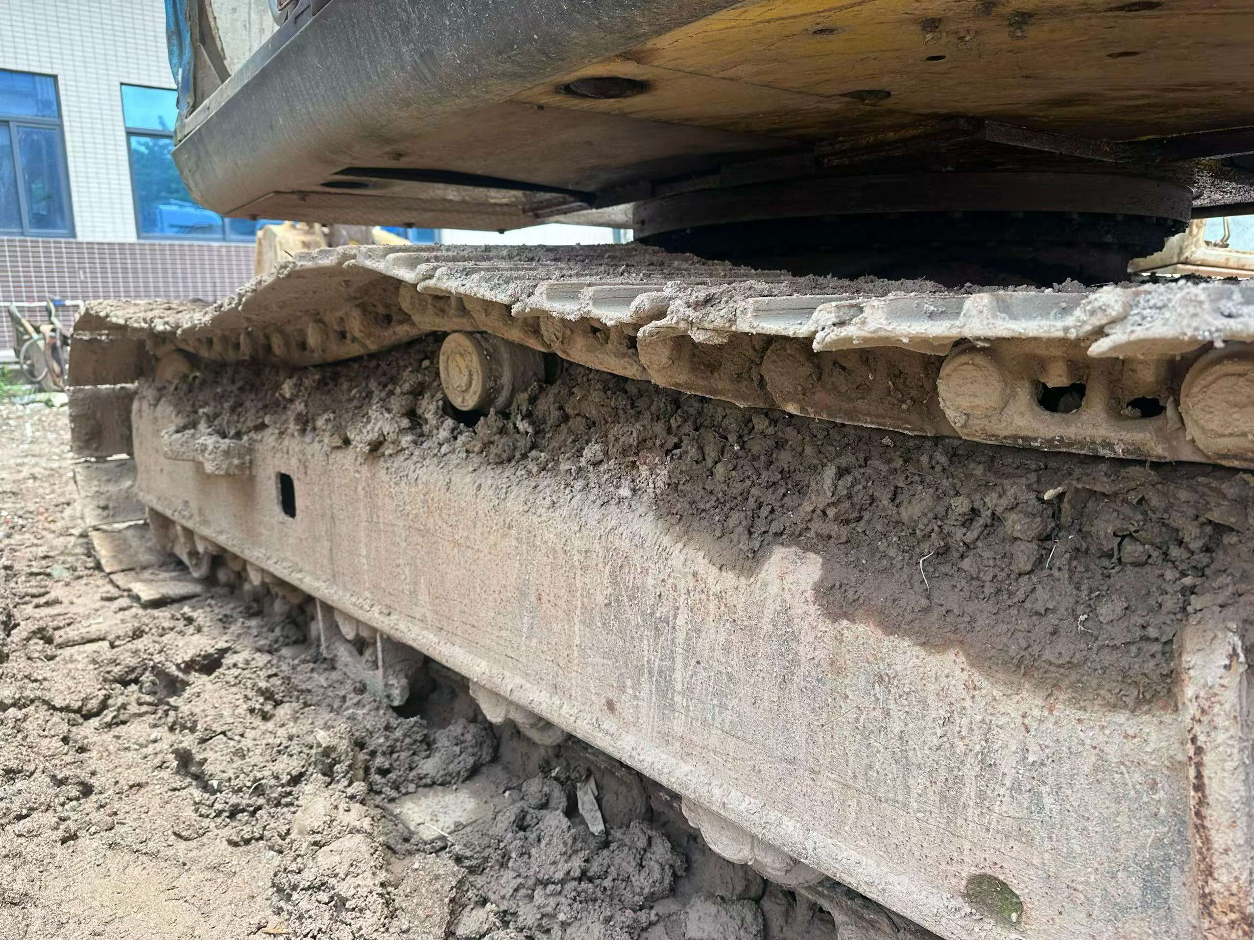 Buy Sumitomo Used Excavator / 3 Buy Sumitomo Used Excavator / 3