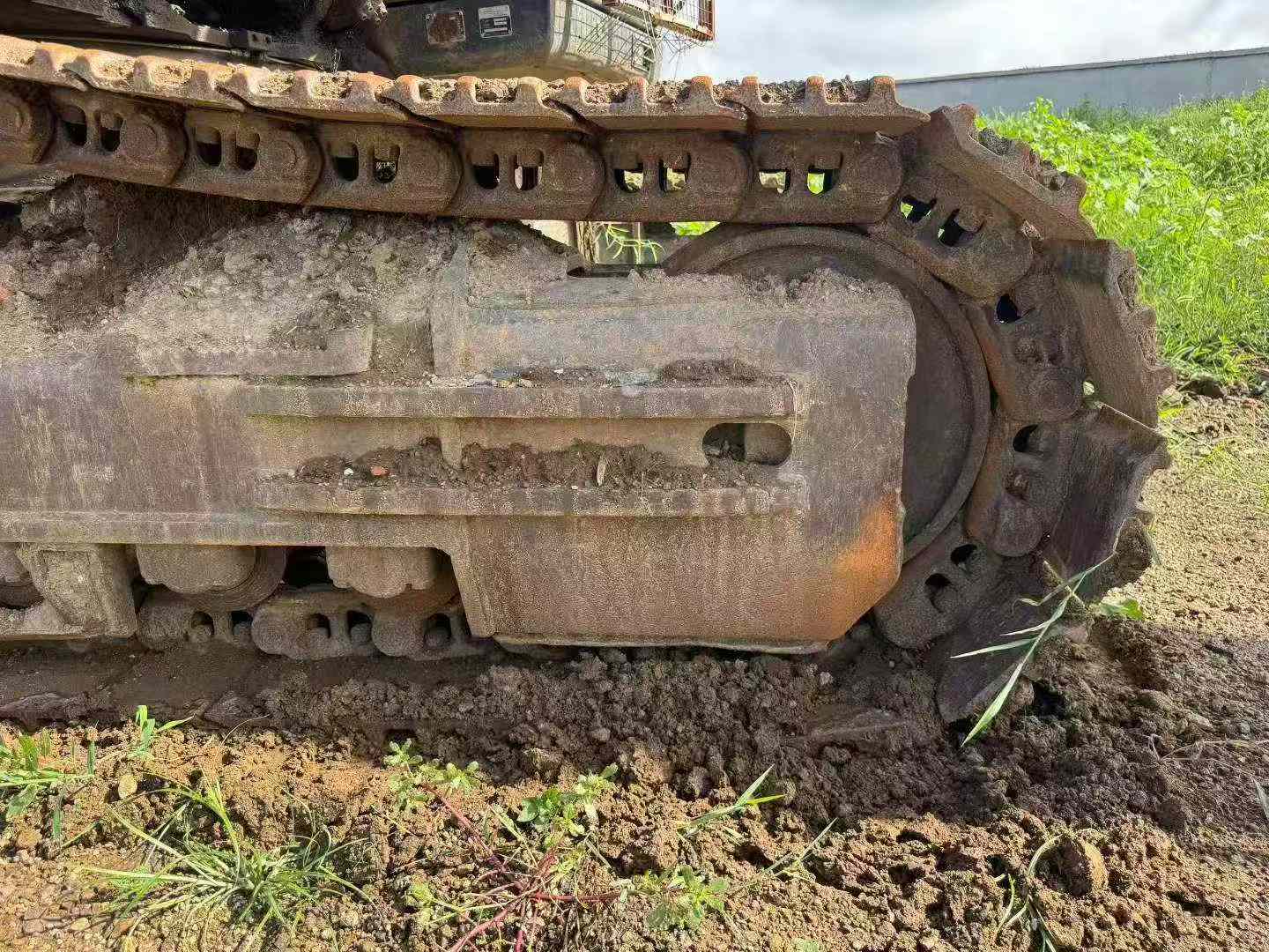 Buy Doosan DH420 Used Excavator / 8 Buy Doosan DH420 Used Excavator / 8