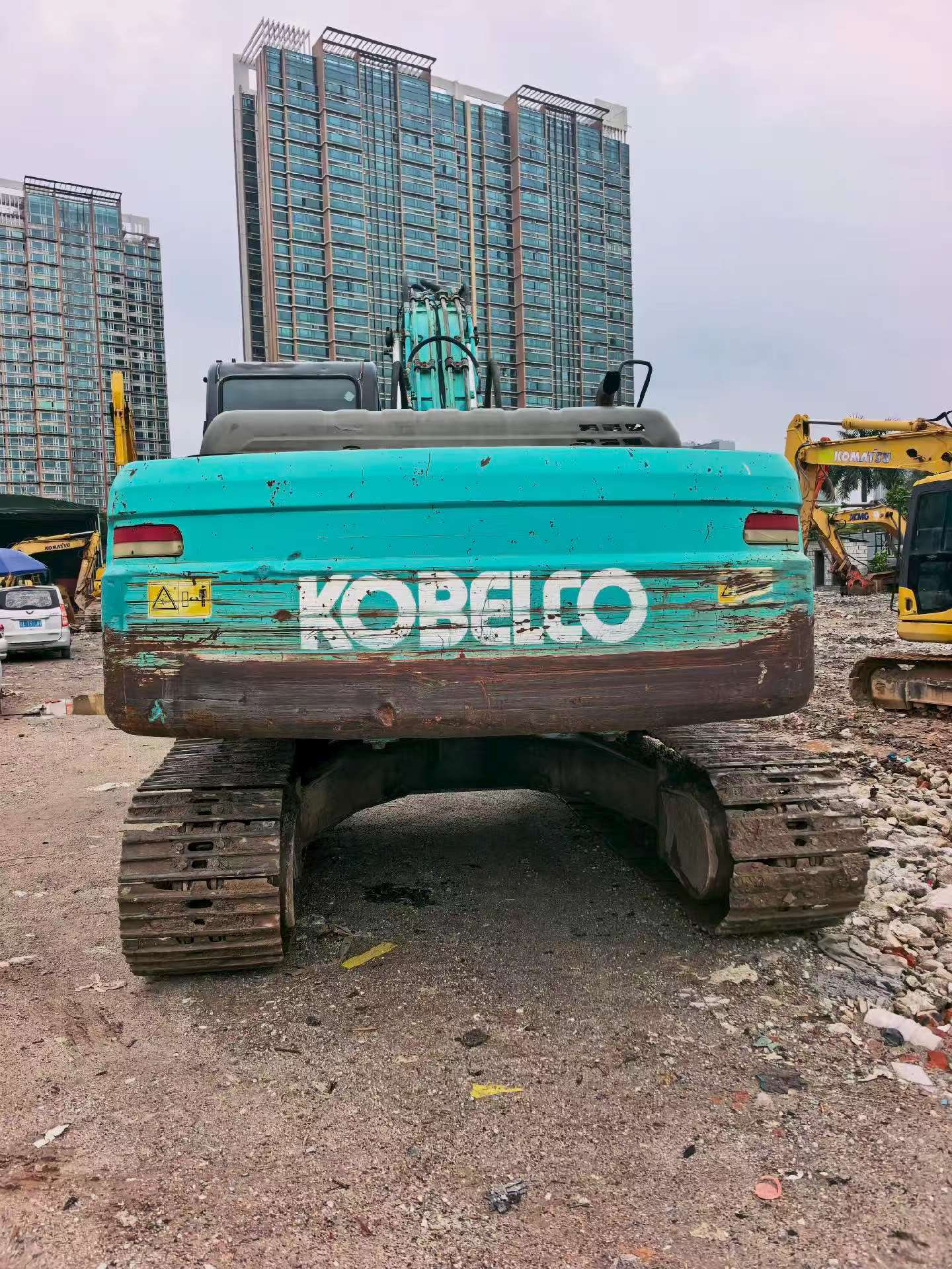 Buy Kobelco Used Excavator / 2 Buy Kobelco Used Excavator / 2