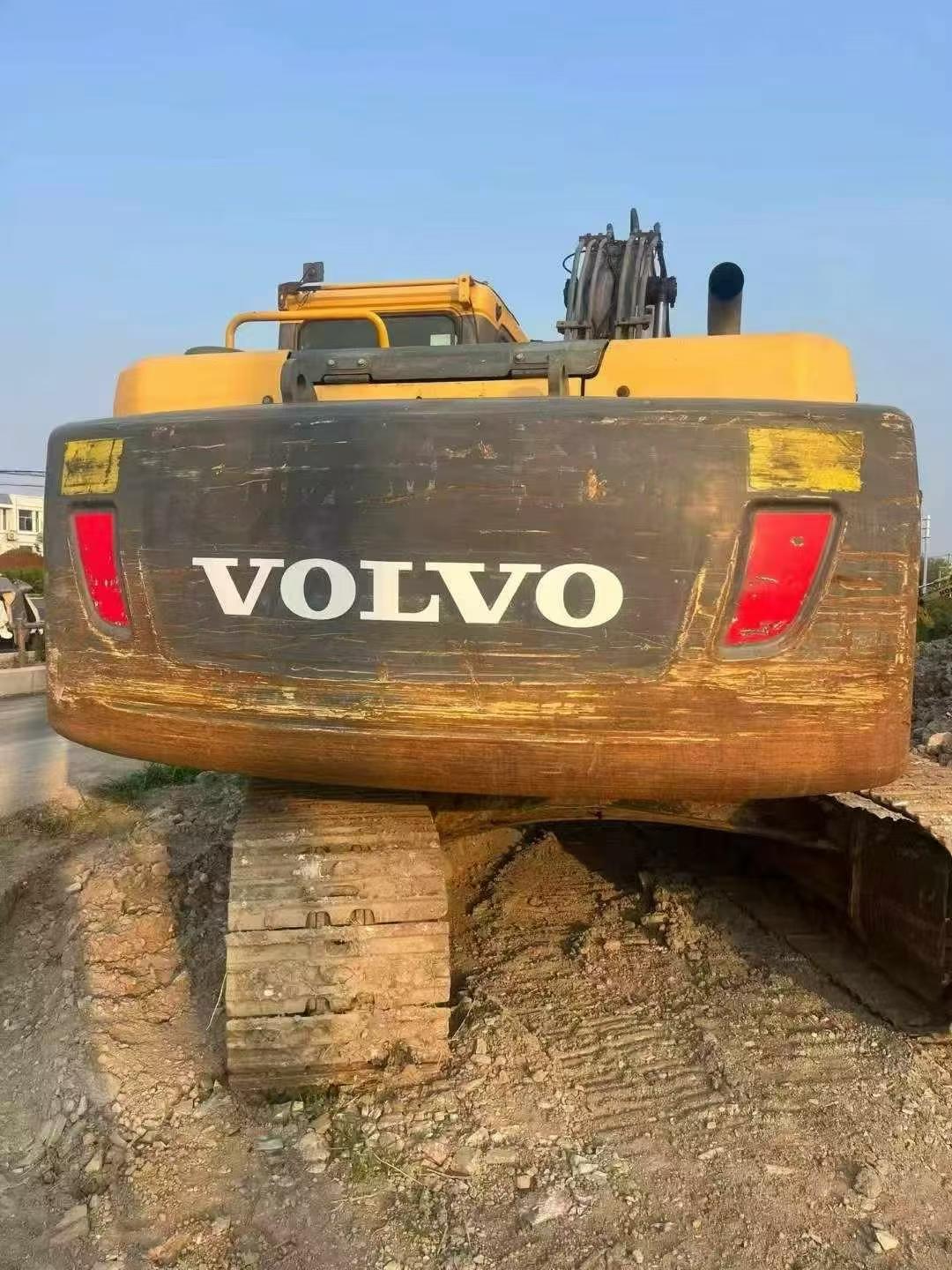 Buy Volvo EC170D Used Excavator / 1