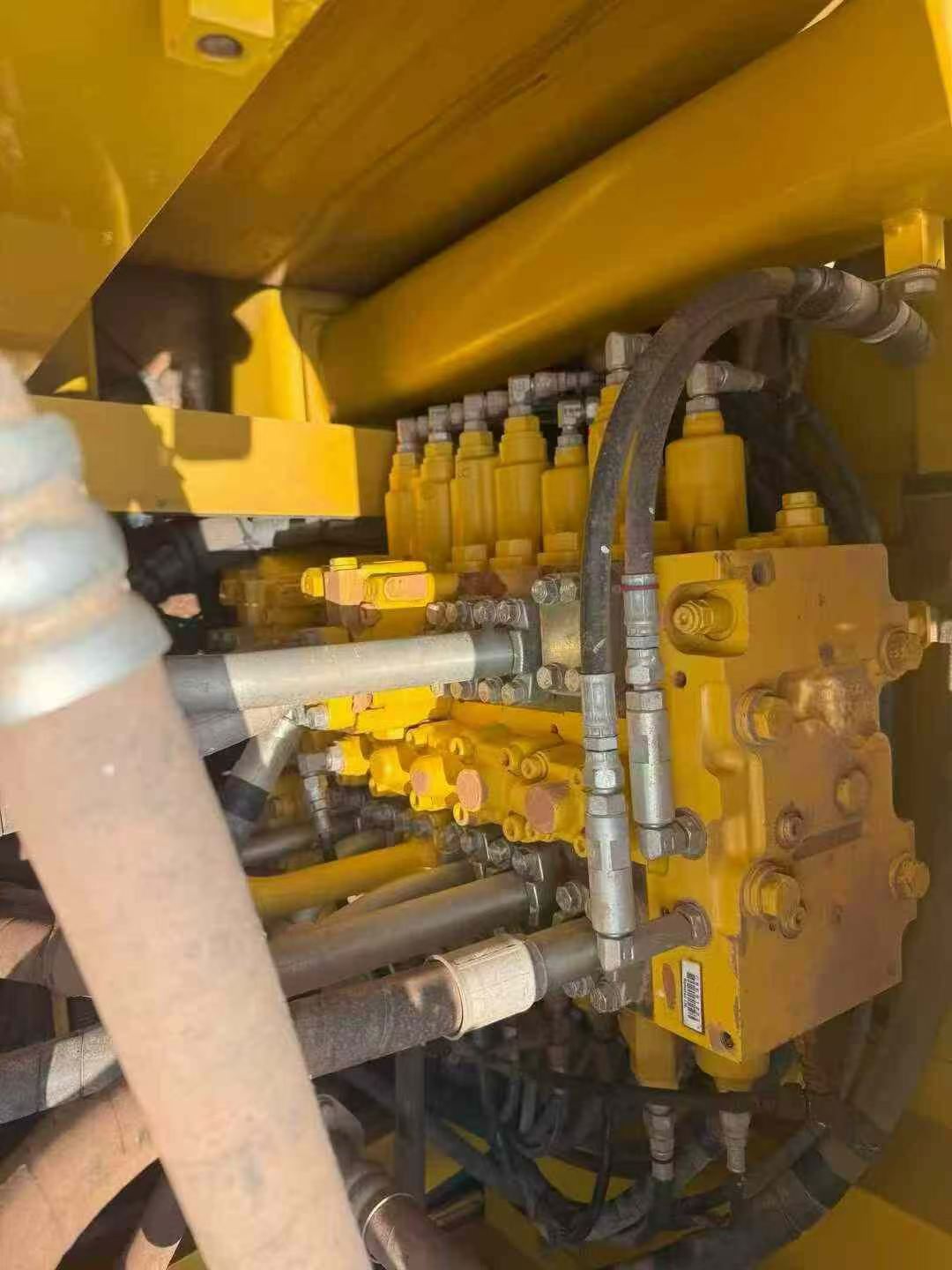 Buy Komatsu PC200 Used Excavator / 4
