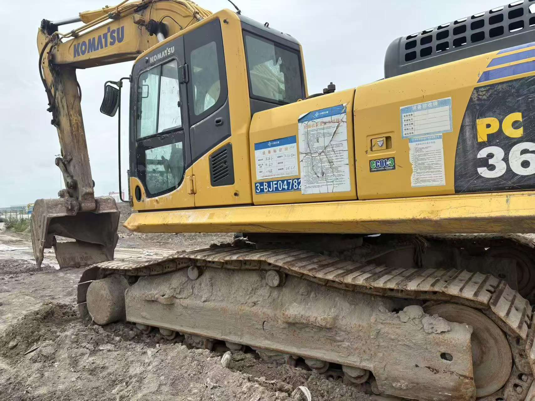 Buy Komatsu PC360-7 Used Excavator / 1