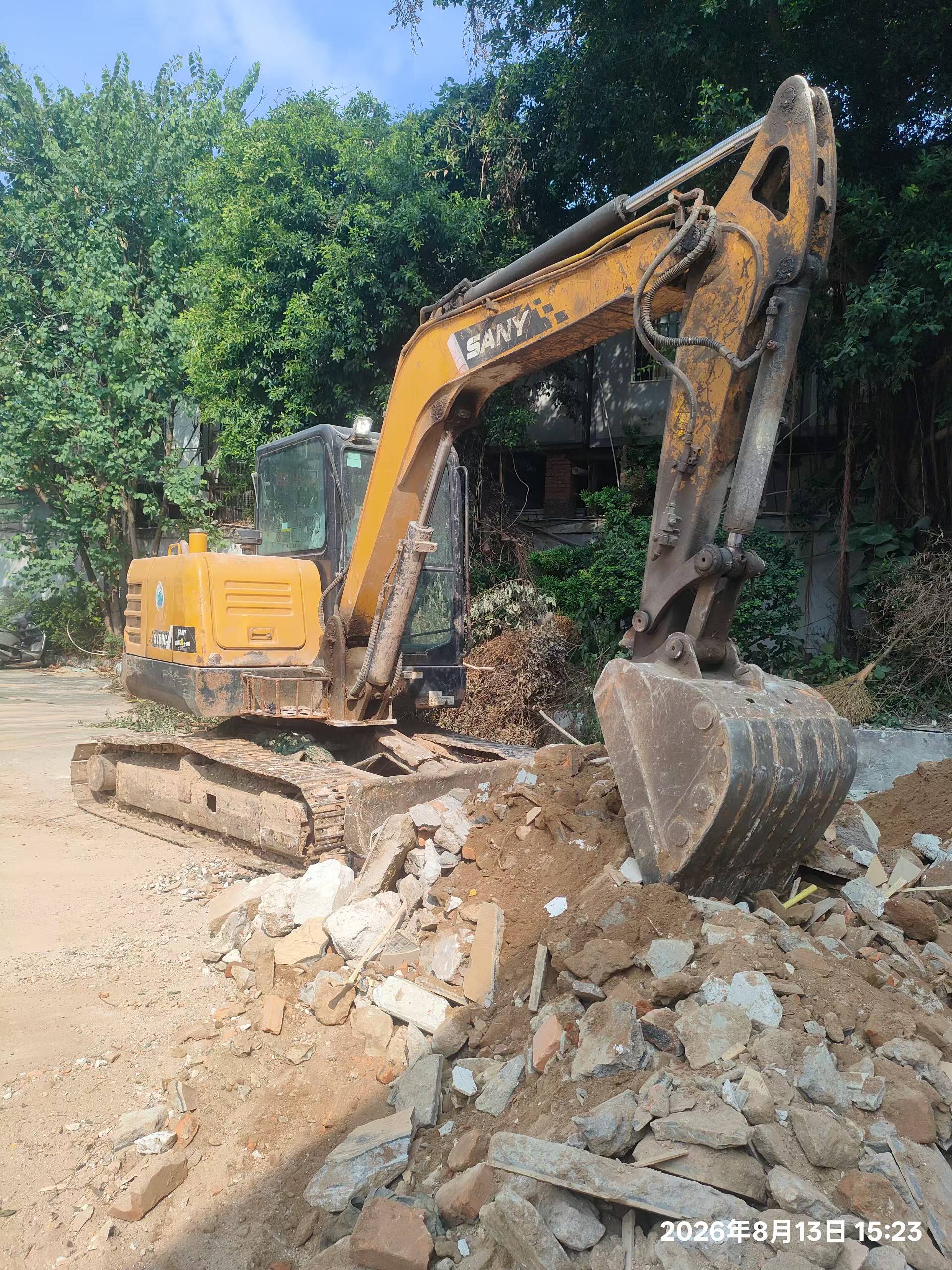 Buy Sany SY60 Used Excavator / 3 Buy Sany SY60 Used Excavator / 3