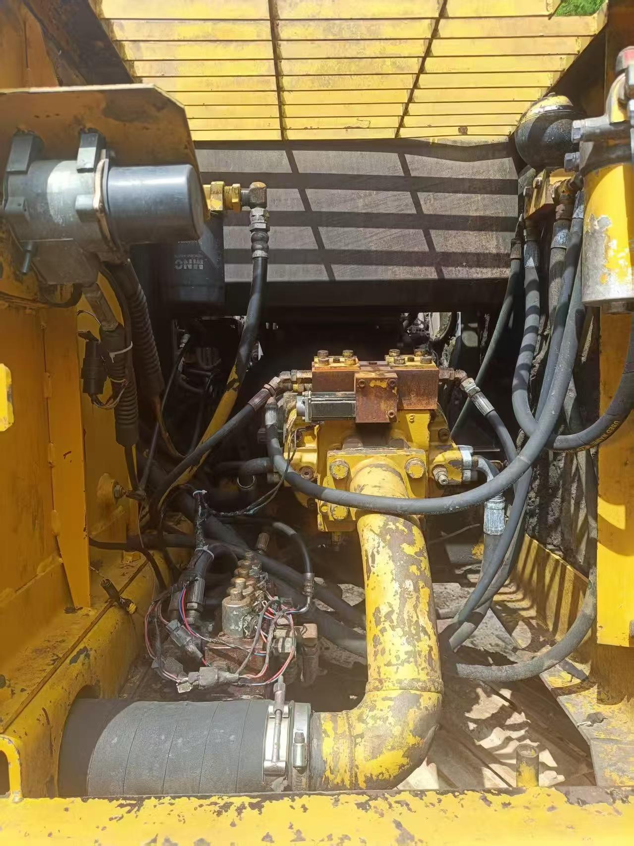 Buy Kato HD510 Used Excavator / 7