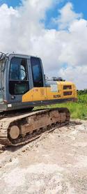 Buy XCMG XE200 Used Excavator / 5 Buy XCMG XE200 Used Excavator / 5