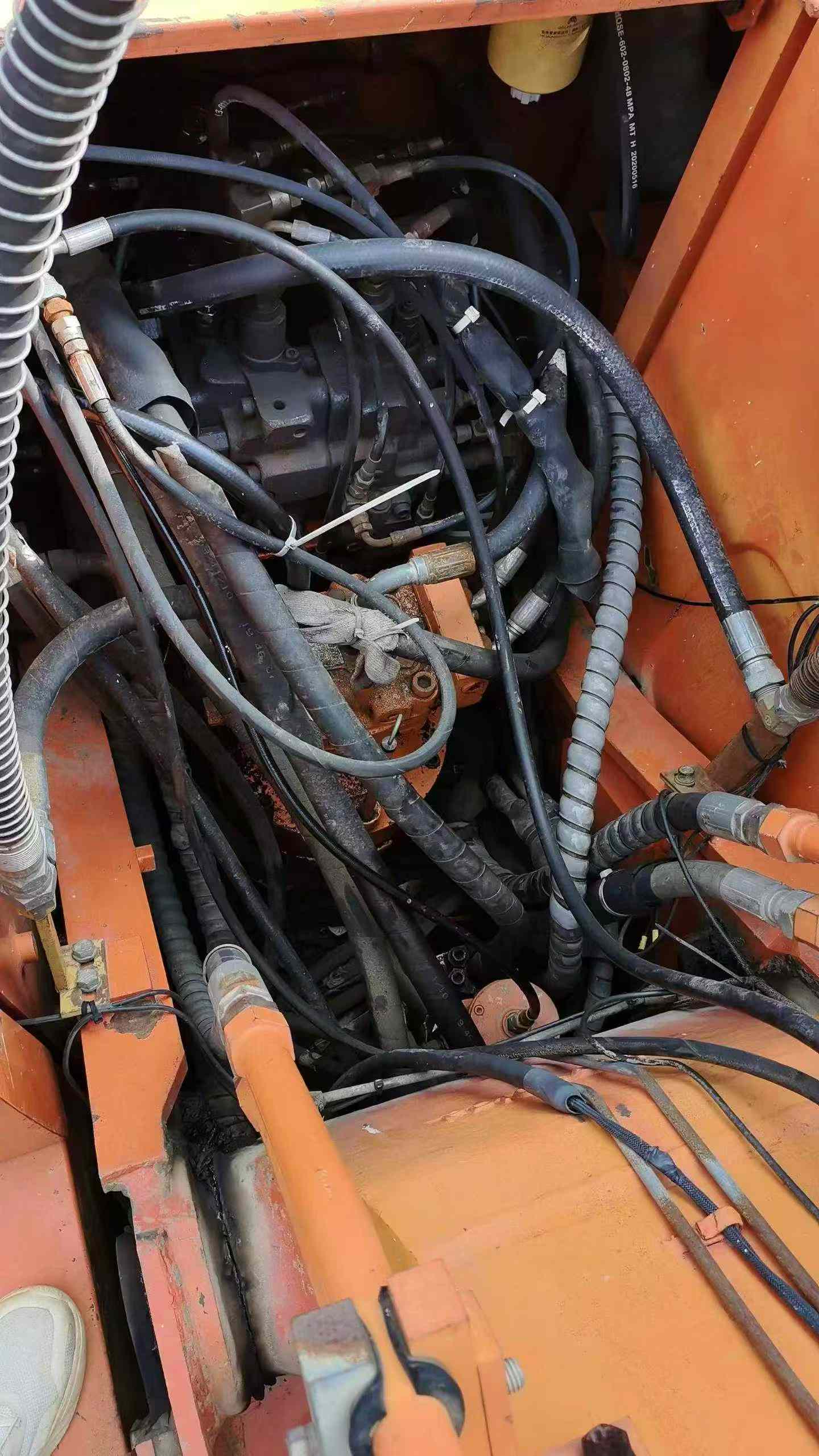 Buy Doosan DH150 Used Excavator / 5 Buy Doosan DH150 Used Excavator / 5