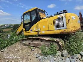 Buy Komatsu PC200-7 Used Excavator / 5 Buy Komatsu PC200-7 Used Excavator / 5