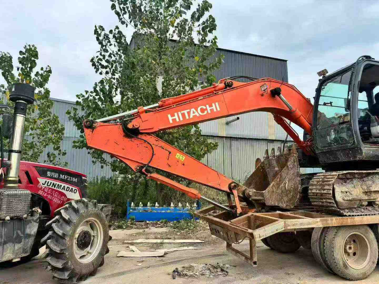 Buy Hitachi ZX130-5A Used Excavator / 4 Buy Hitachi ZX130-5A Used Excavator / 4