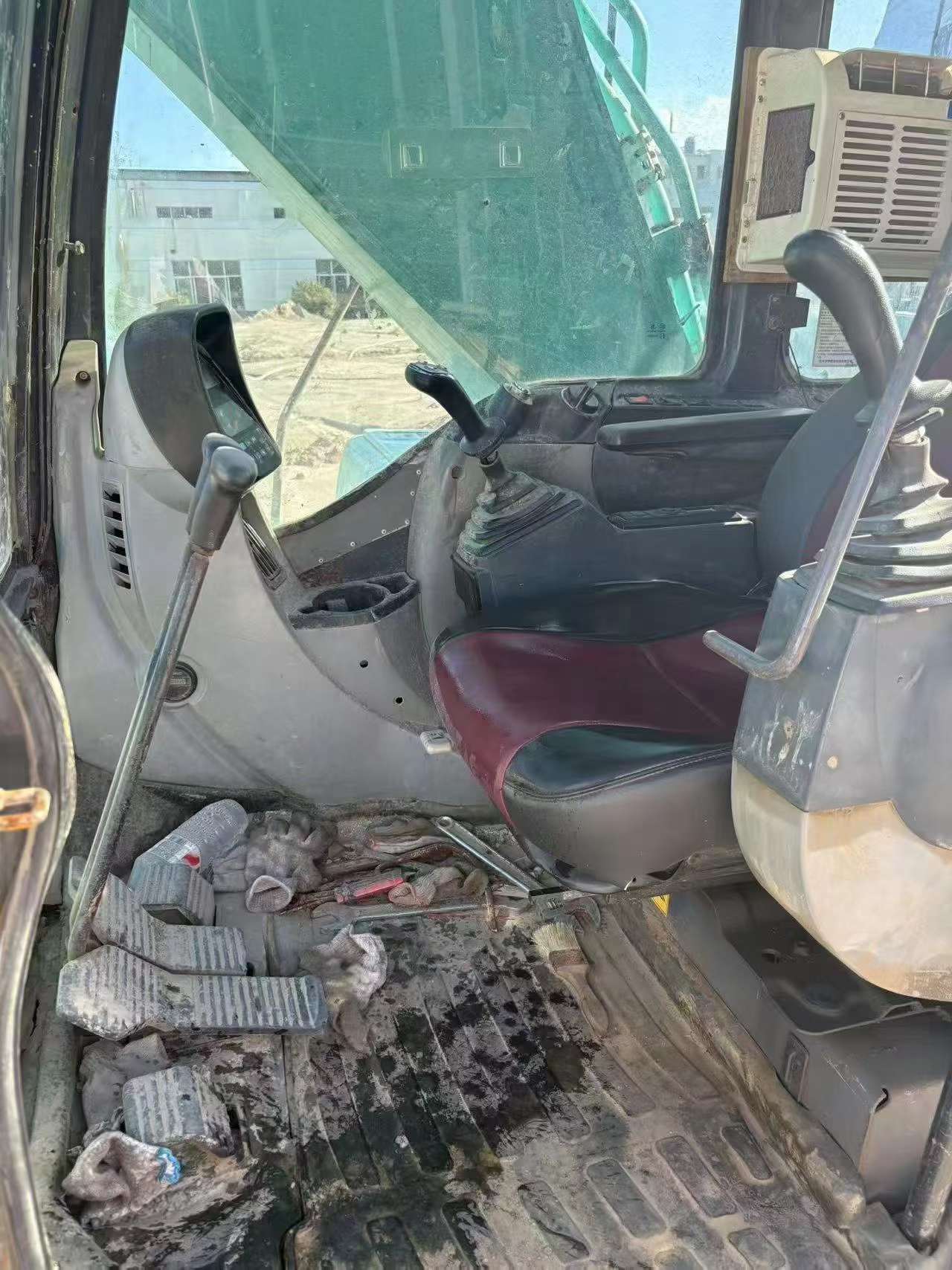 Buy Kobelco Used Excavator / 7