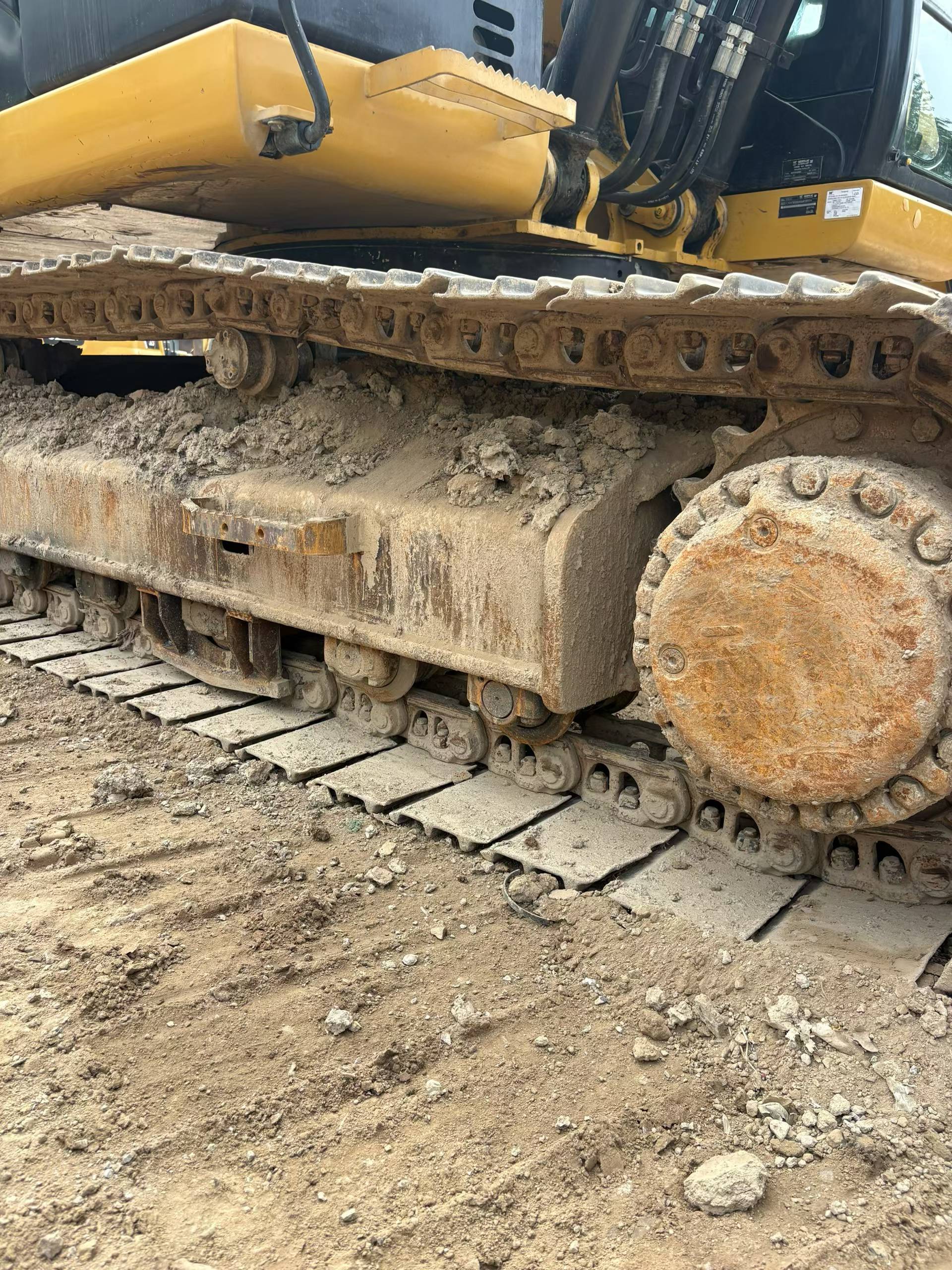 Buy Caterpillar 326DL Used Excavator / 9 Buy Caterpillar 326DL Used Excavator / 9