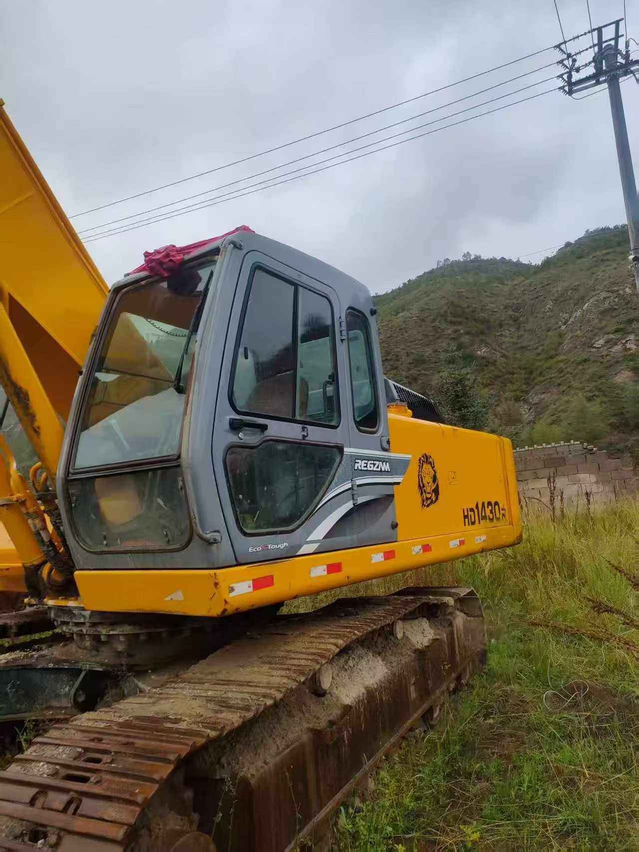 Buy Kato Used Excavator / 4 Buy Kato Used Excavator / 4