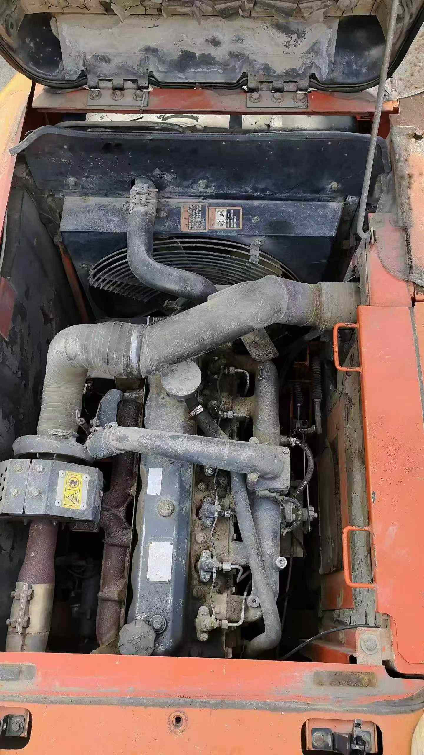 Buy Doosan DH150 Used Excavator / 4 Buy Doosan DH150 Used Excavator / 4