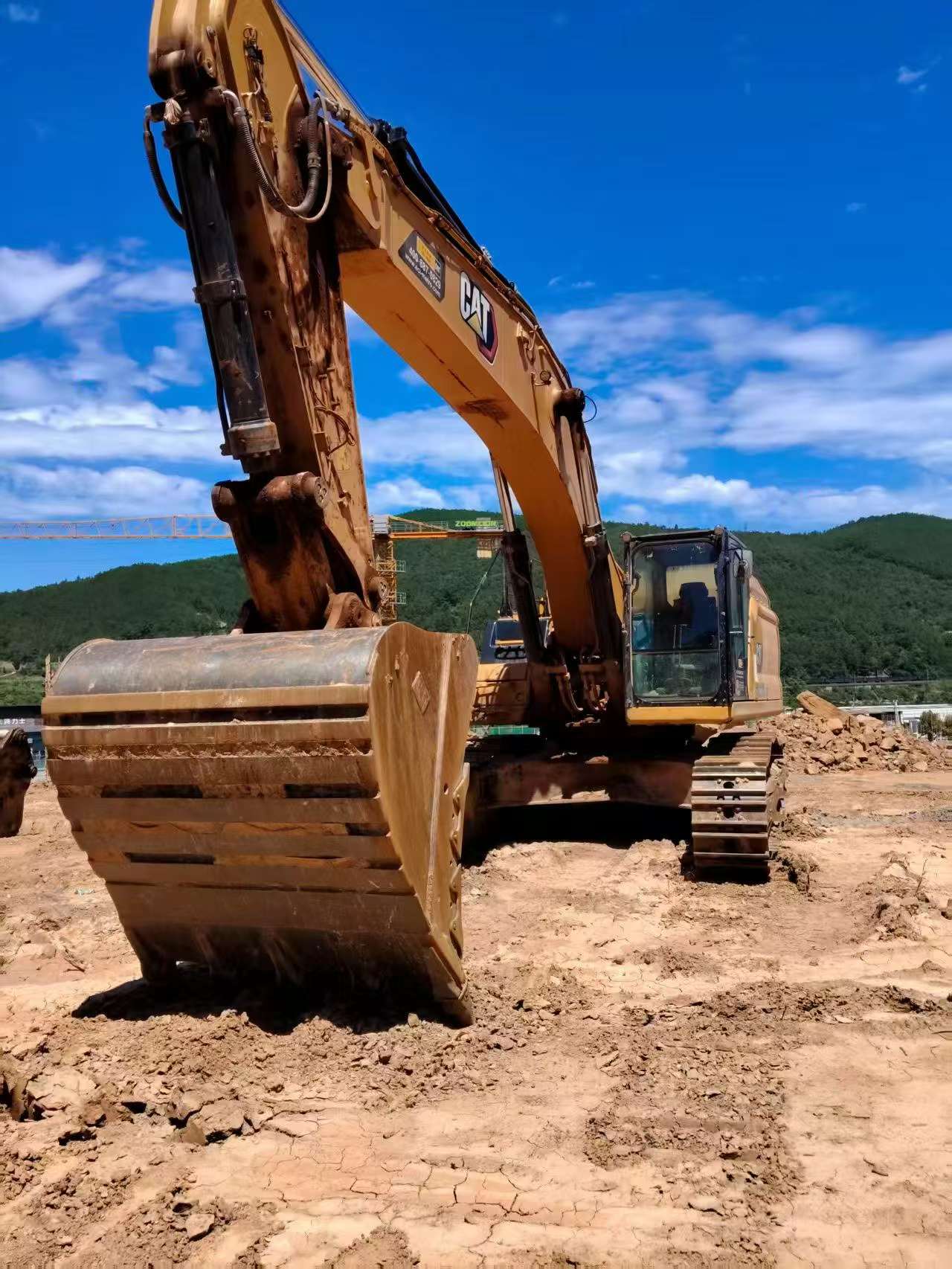Buy Caterpillar 349E Used Excavator / 3 Buy Caterpillar 349E Used Excavator / 3