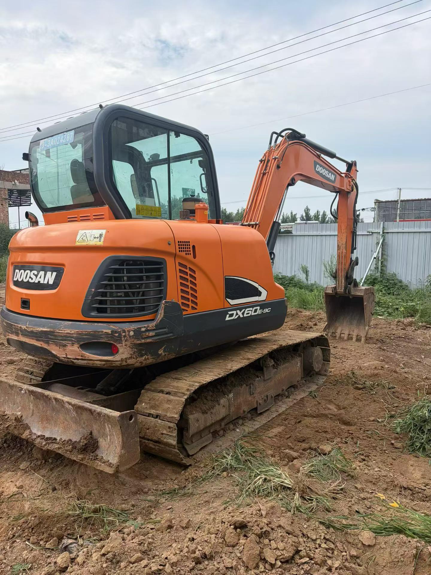Buy Doosan DX60 Used Excavator / 3