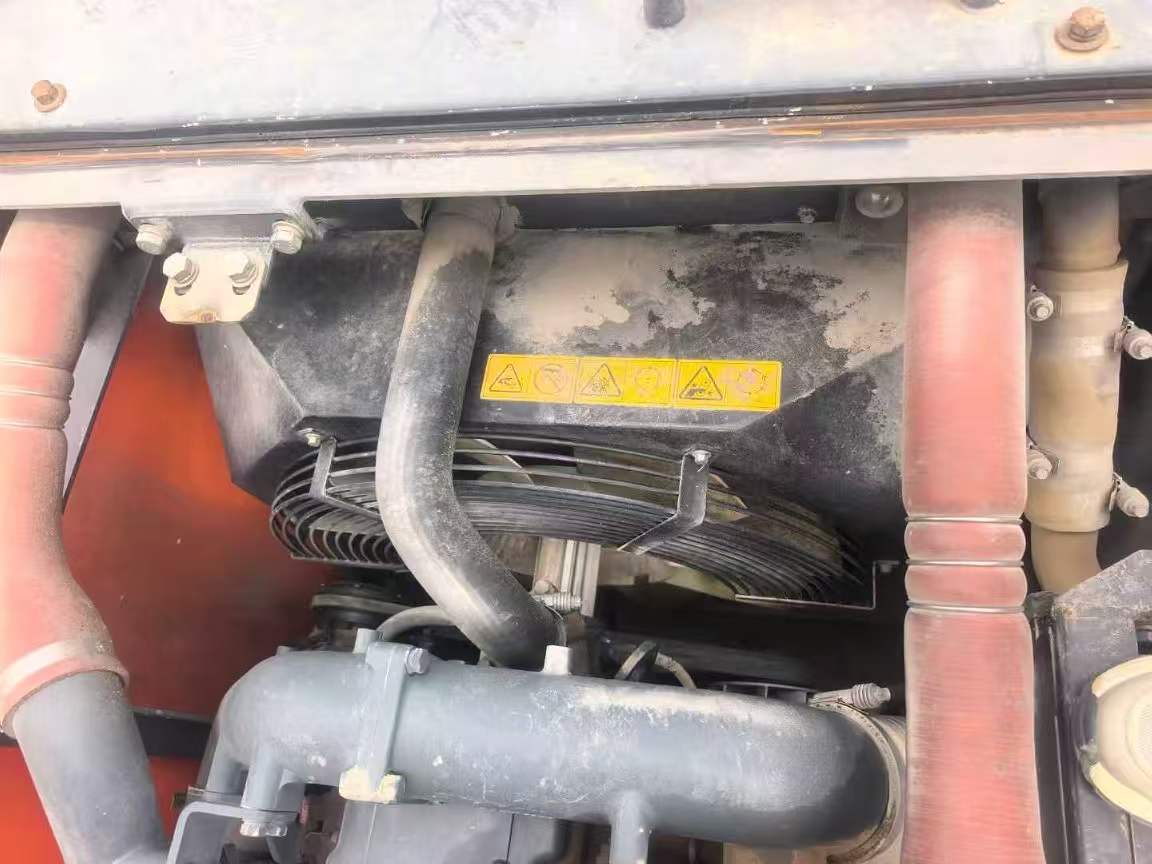 Buy Doosan DH215-7 Used Excavator / 5