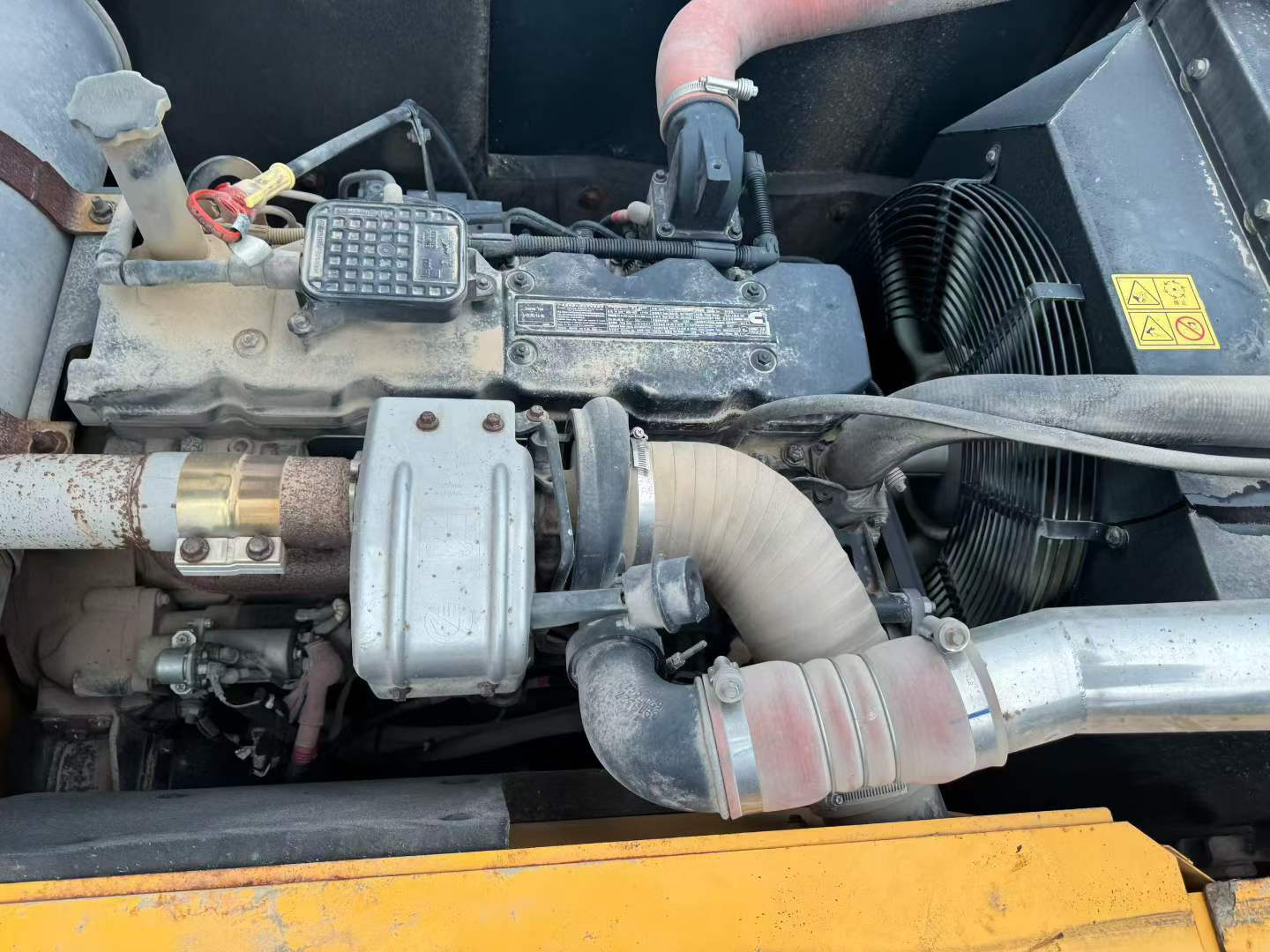 Buy Hyundai R215-7 Used Excavator / 9