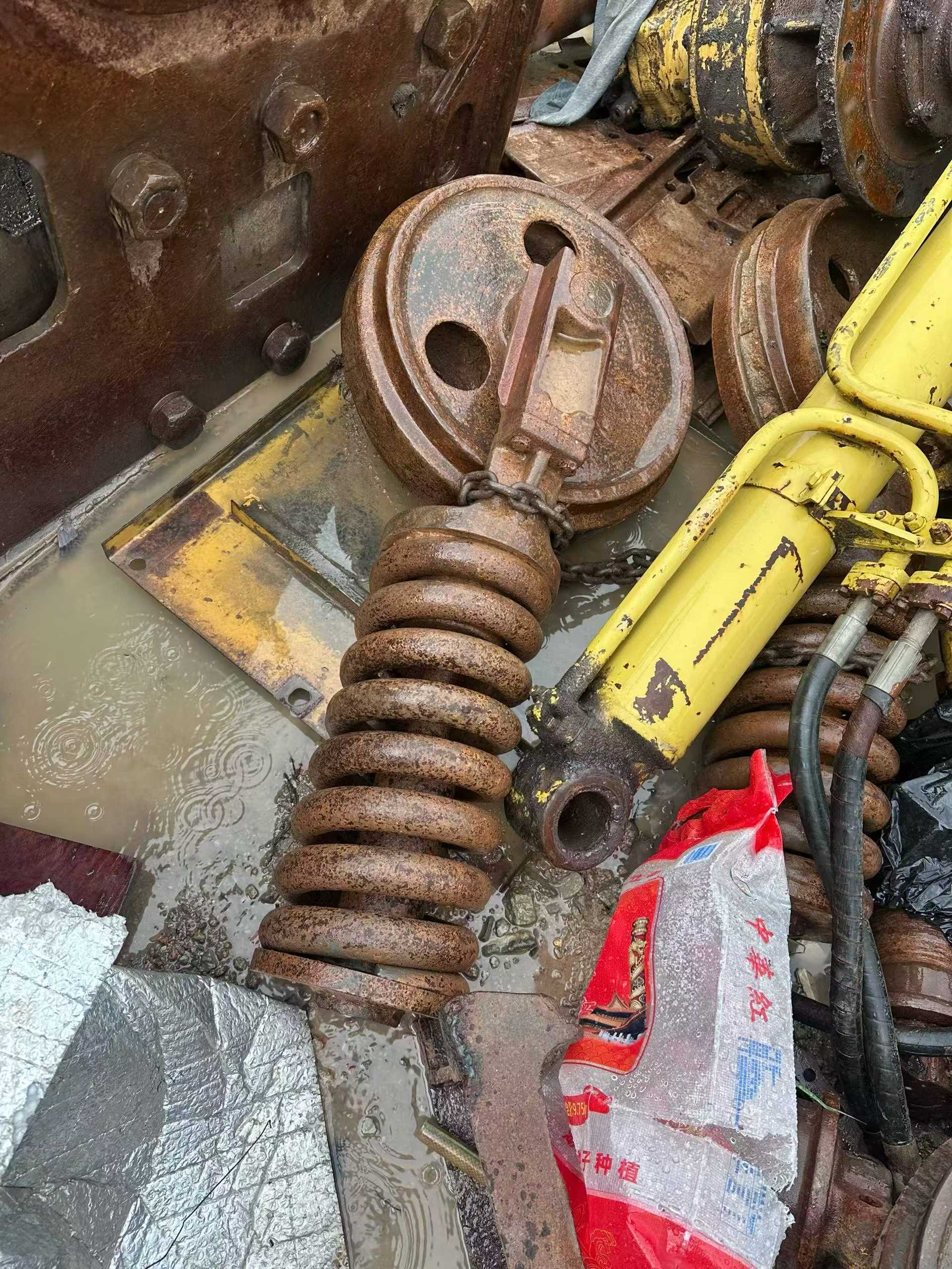 Buy Komatsu PC200 Used Excavator / 4 Buy Komatsu PC200 Used Excavator / 4