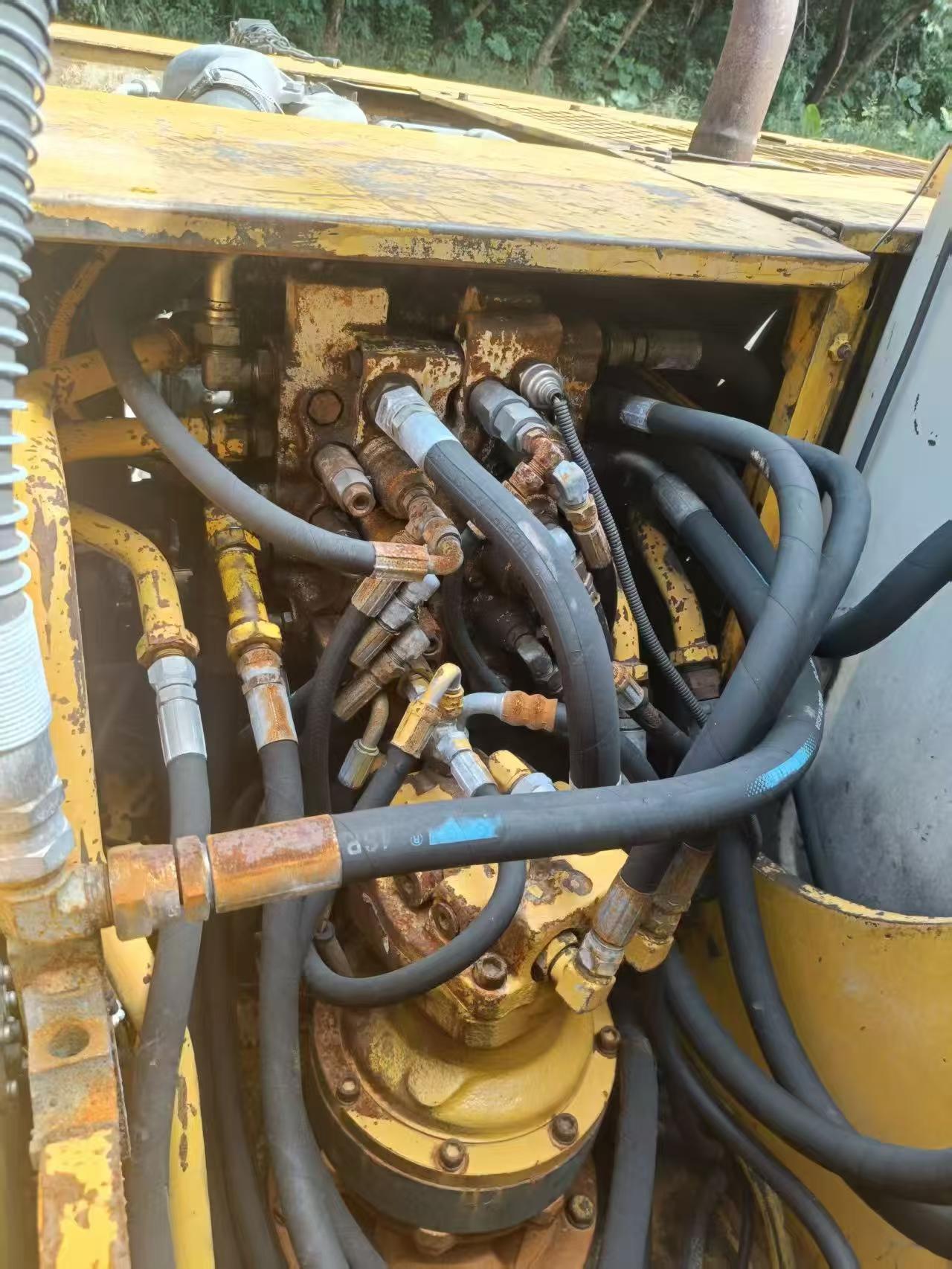 Buy Kato HD510 Used Excavator / 6