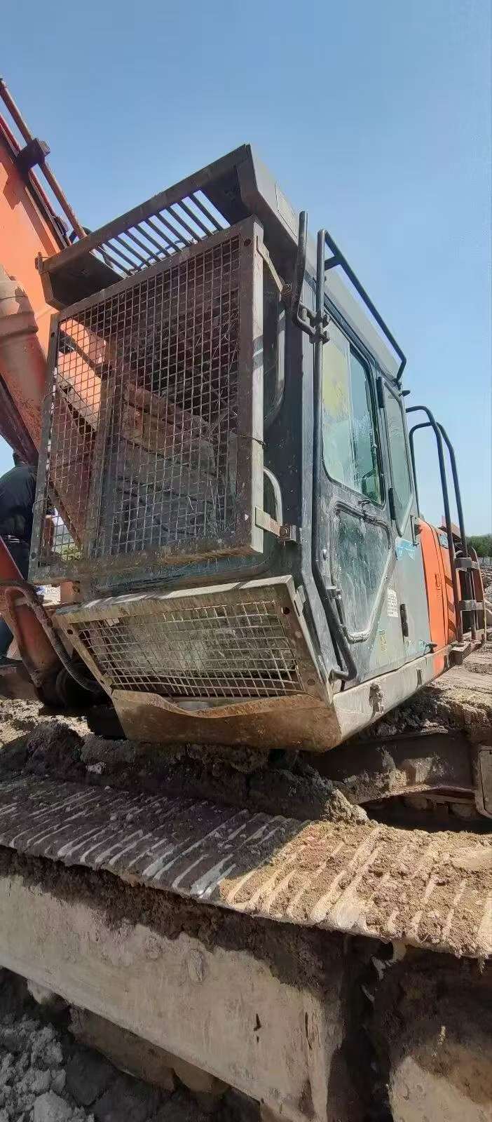Buy Hitachi ZX450-6 Used Excavator / 1