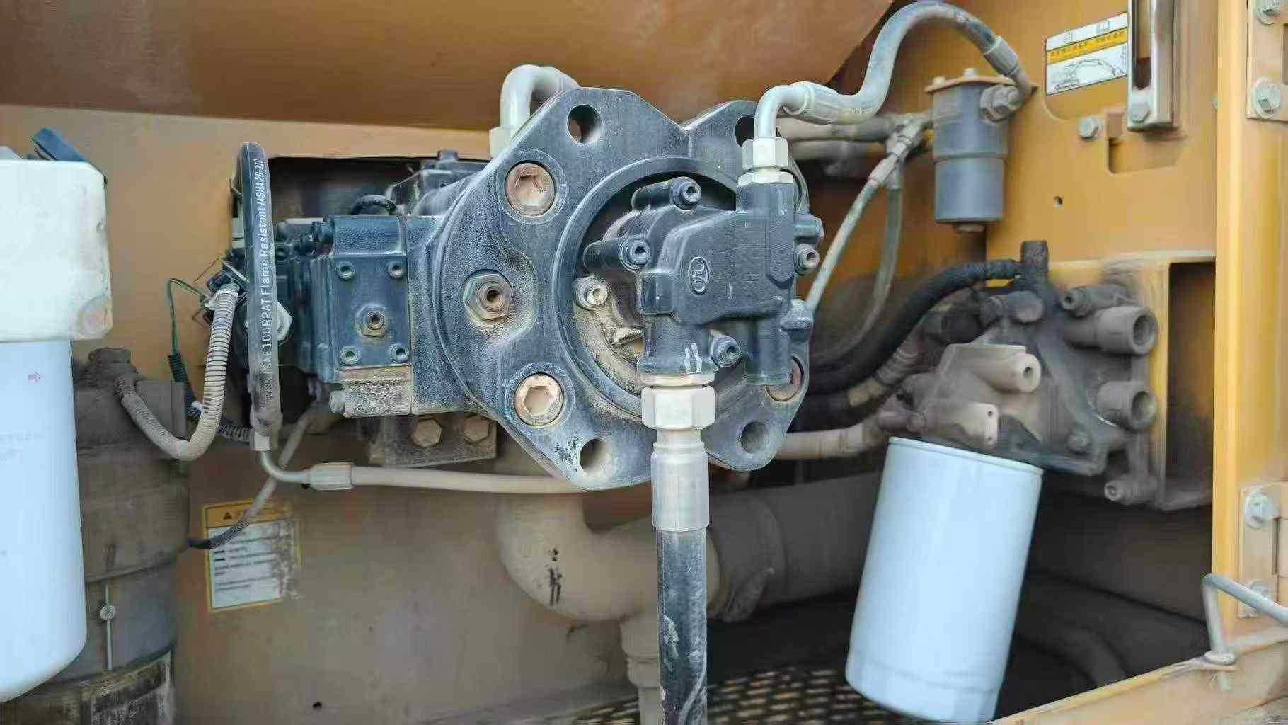 Buy Sany SY215C Used Excavator / 7 Buy Sany SY215C Used Excavator / 7
