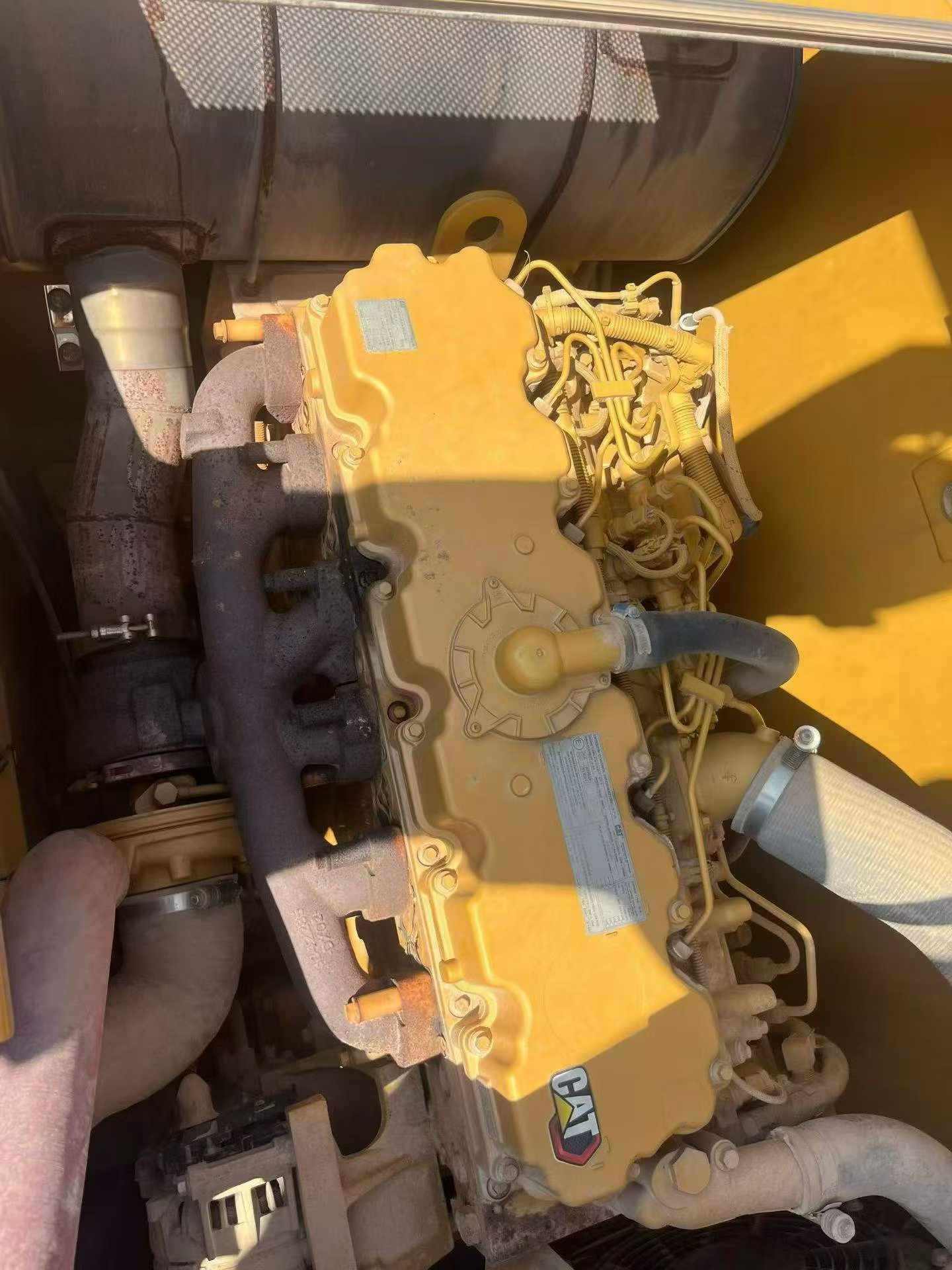 Buy Caterpillar 323 Used Excavator / 5 Buy Caterpillar 323 Used Excavator / 5