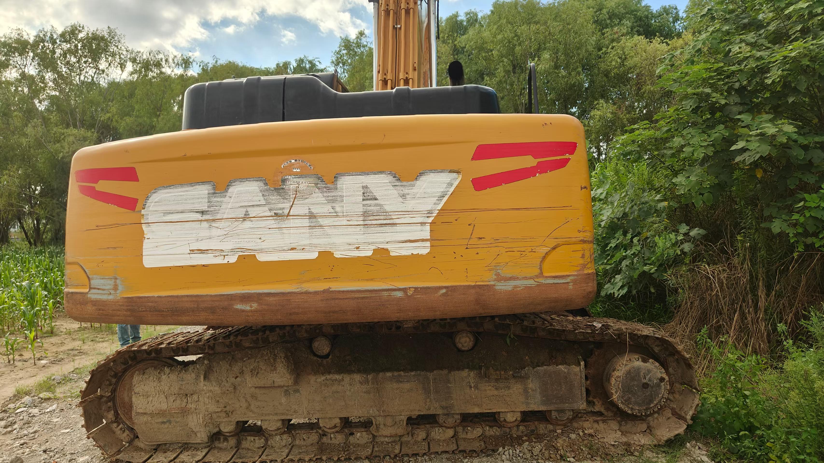 Buy Sany SY200C Used Excavator / 3