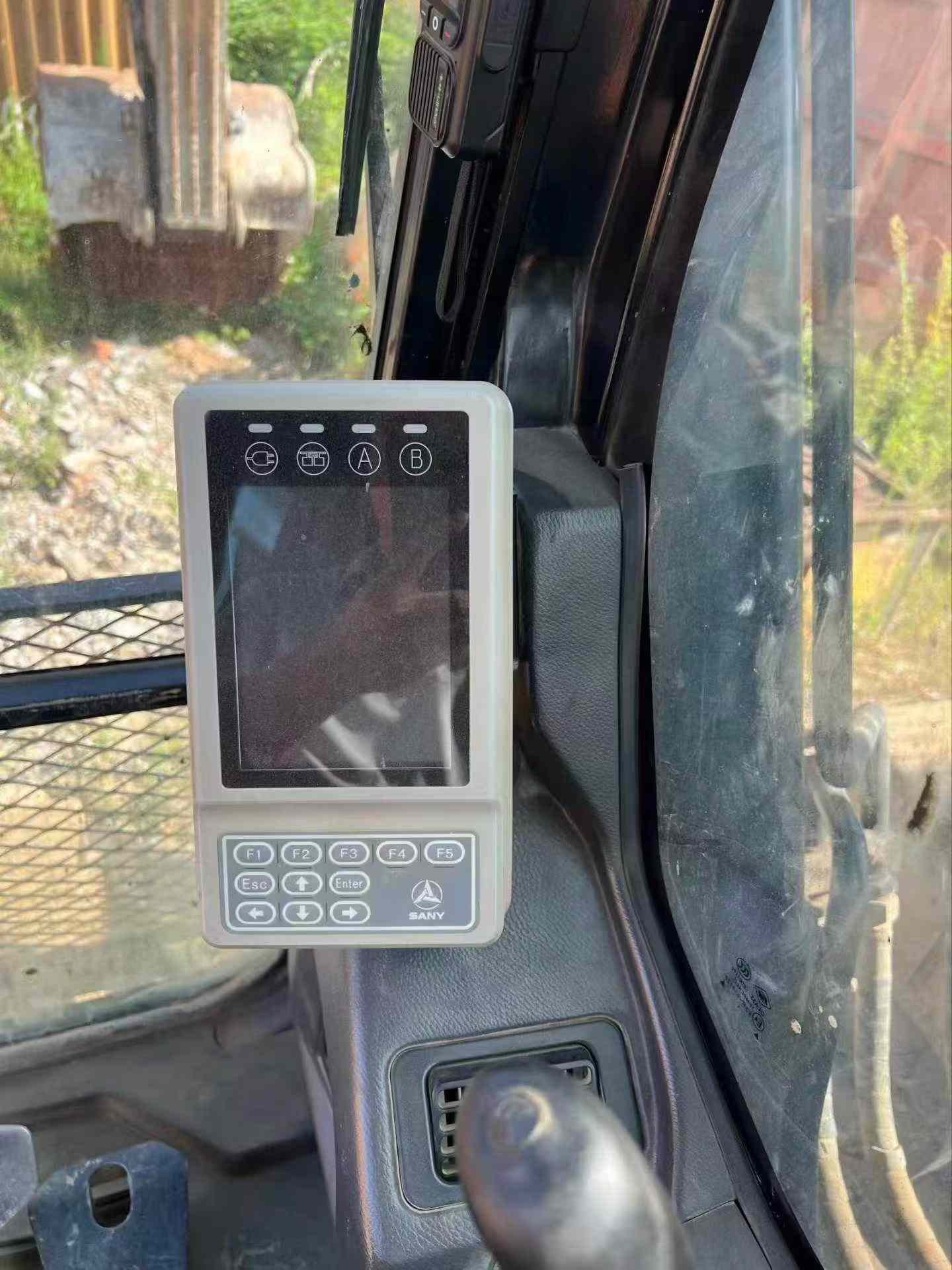 Buy Sany SY245H Used Excavator / 7