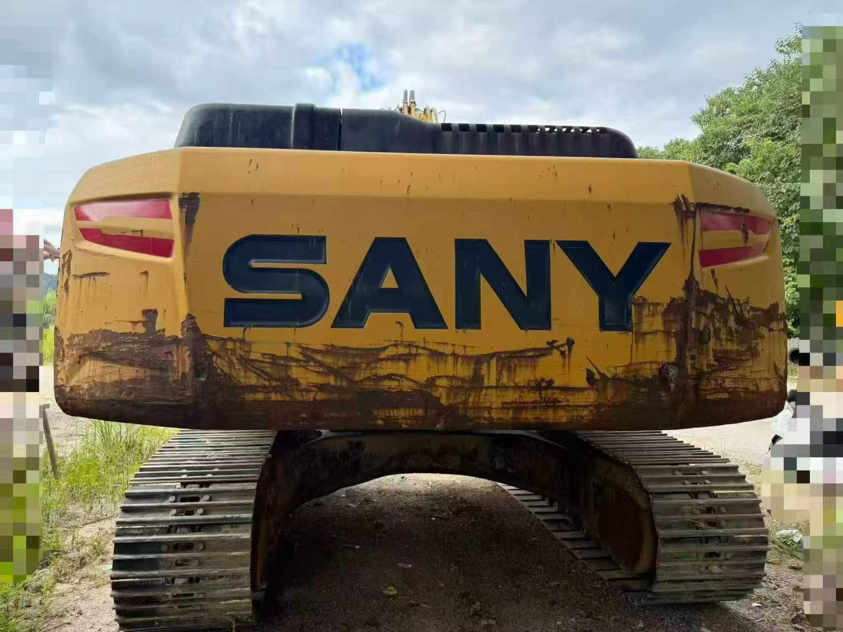 Buy Sany SY245H Used Excavator / 3 Buy Sany SY245H Used Excavator / 3