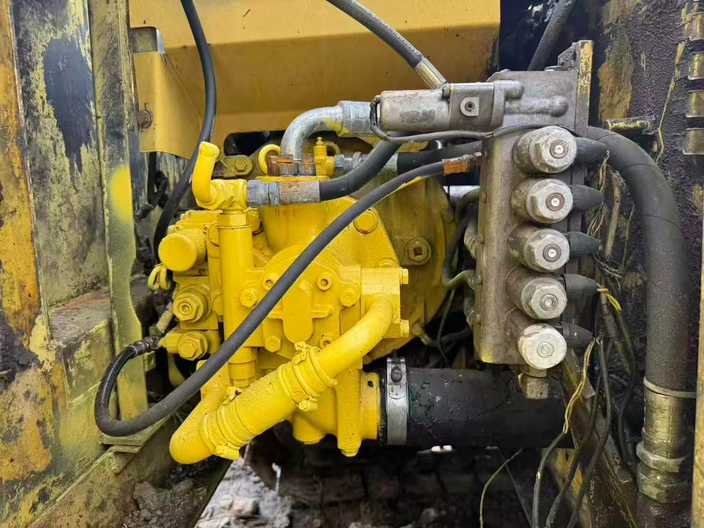 Buy Komatsu PC120-6 Used Excavator / 7