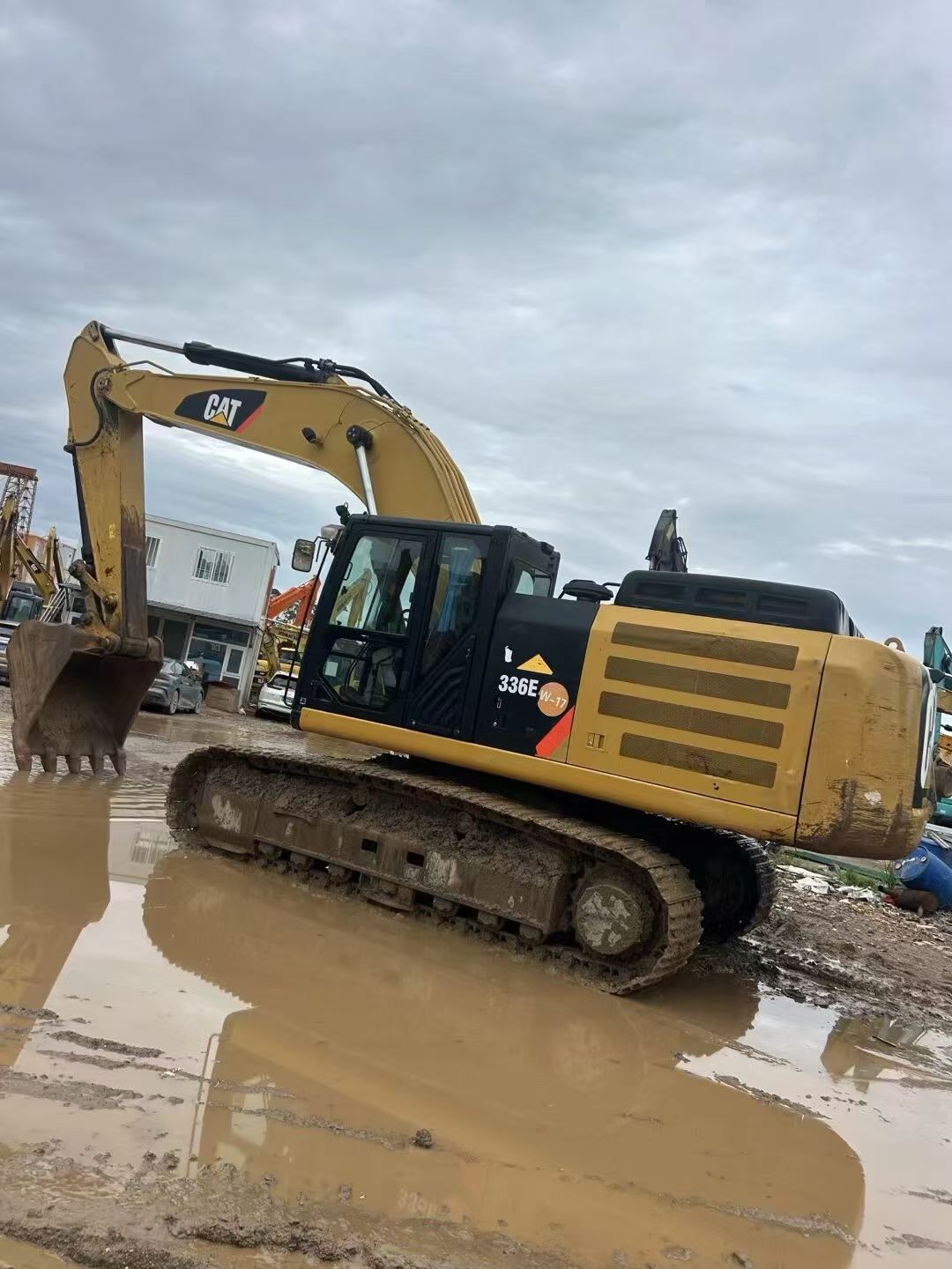 Buy Caterpillar 336E Used Excavator / 1