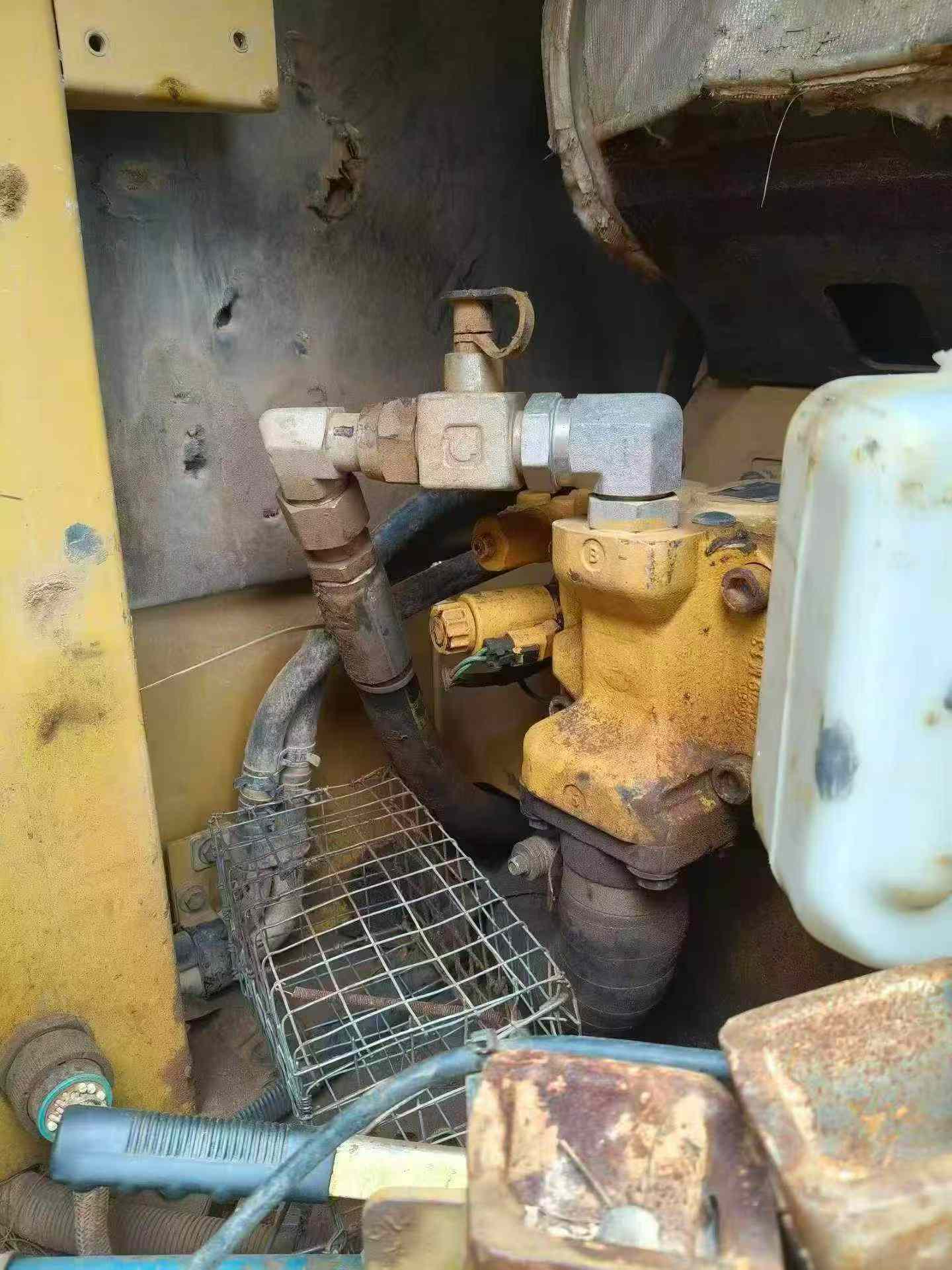 Buy Caterpillar 307B Used Excavator / 4