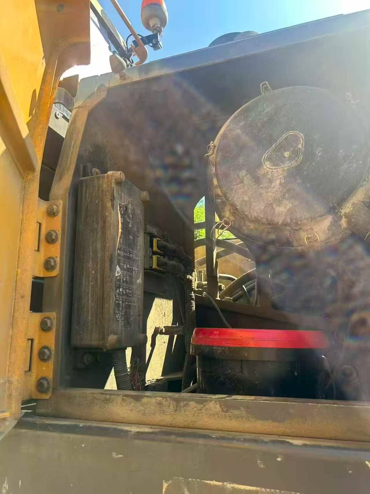 Buy Volvo L350F Used Excavator / 2 Buy Volvo L350F Used Excavator / 2