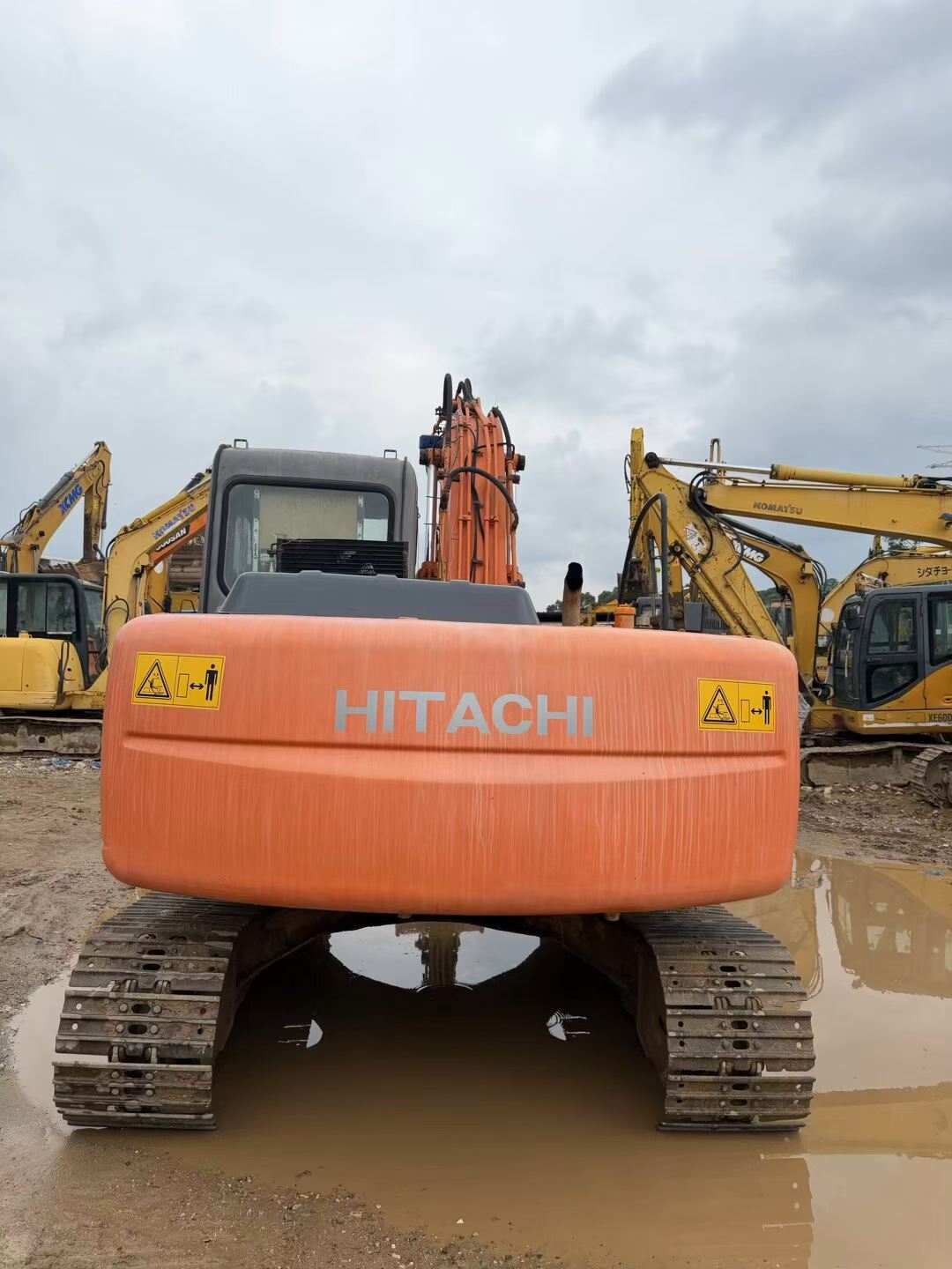 Buy Hitachi EX120-6 Used Excavator / 9