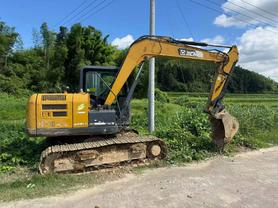Buy XCMG XE75C Used Excavator / 6 Buy XCMG XE75C Used Excavator / 6