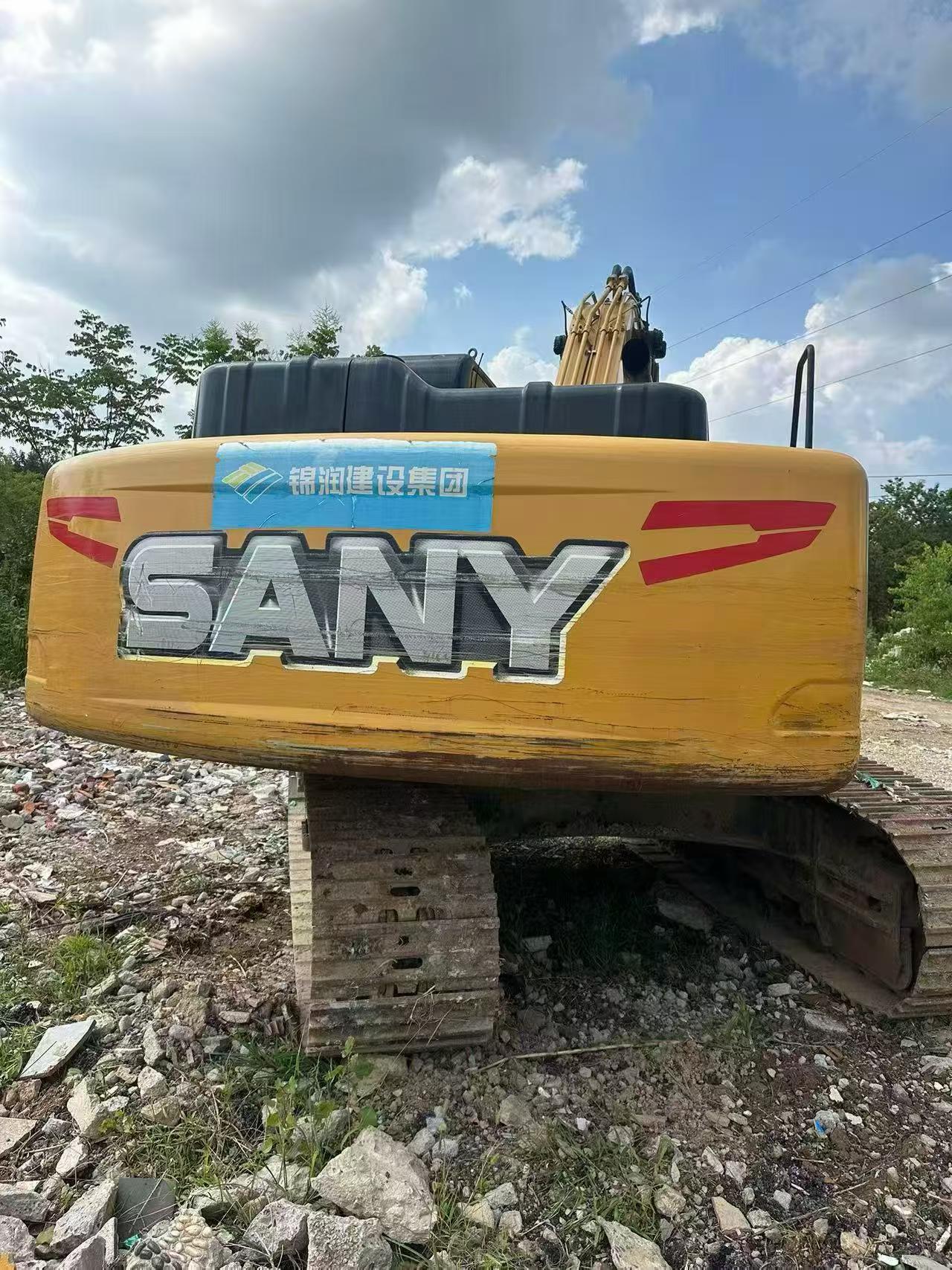 Buy Sany SY200C Used Excavator / 6