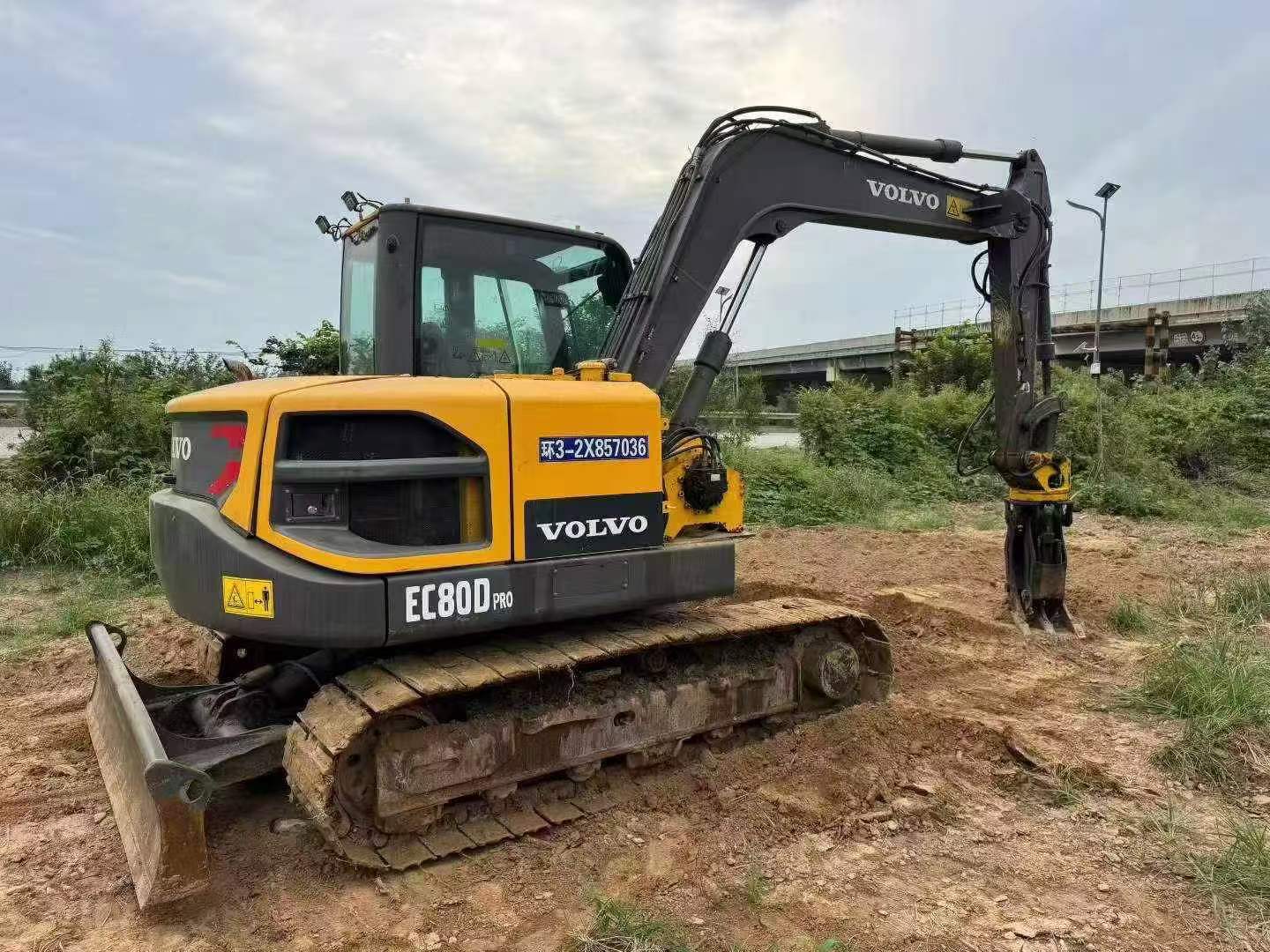 Buy Volvo EC80D Used Excavator / 5