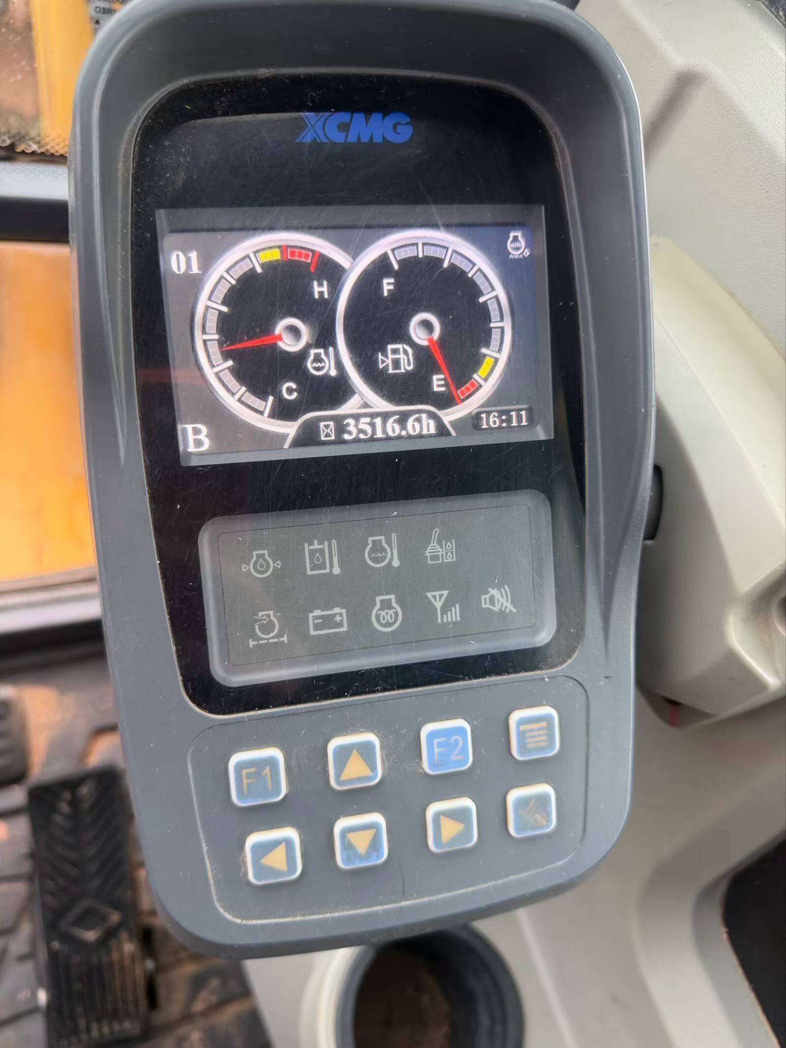 Buy XCMG XE60 Used Excavator / 3