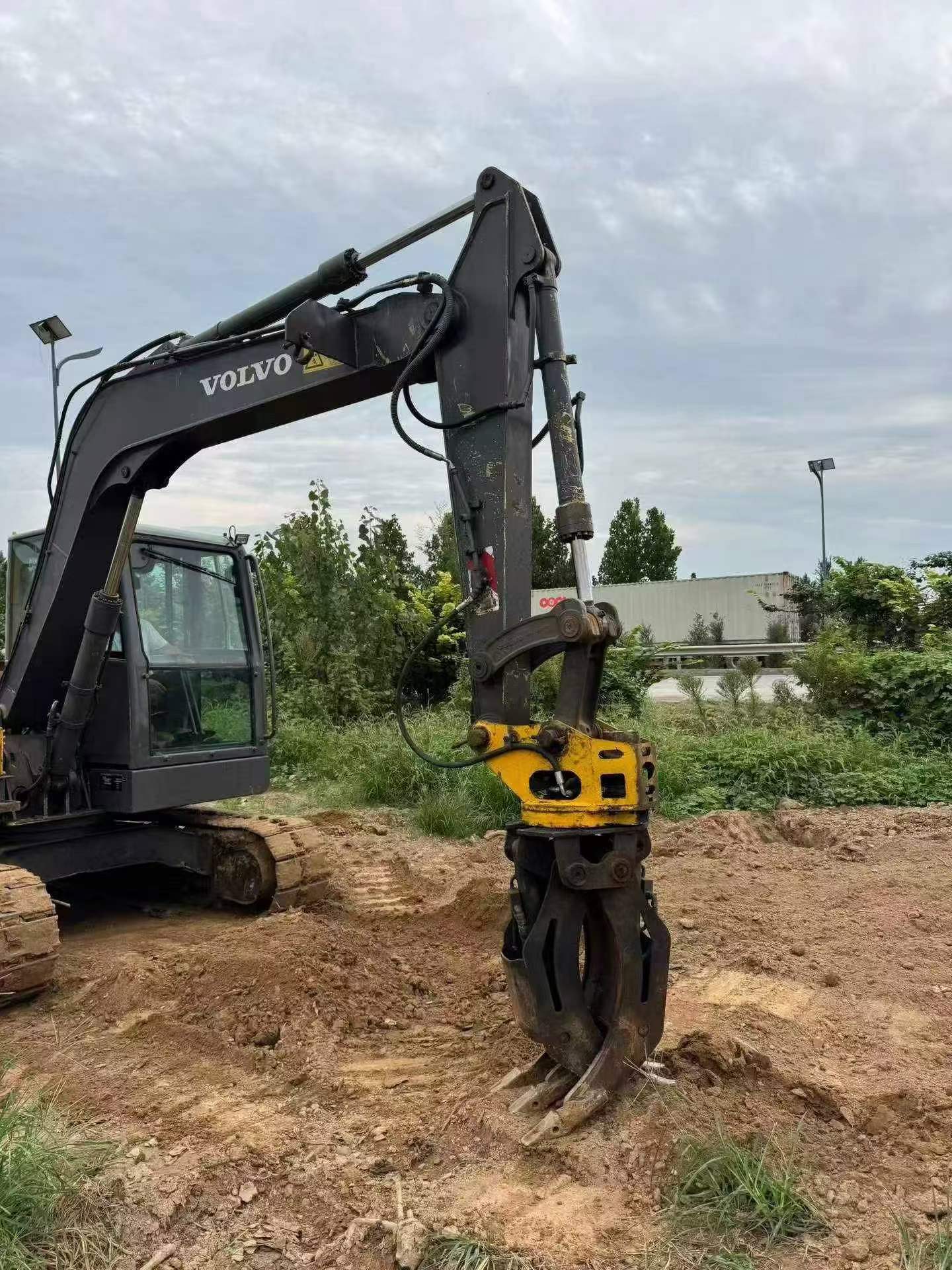 Buy Volvo EC80D Used Excavator / 6
