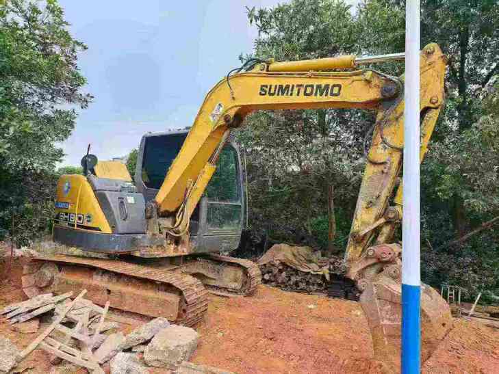 Buy Sumitomo SH80-6 Used Excavator / 1