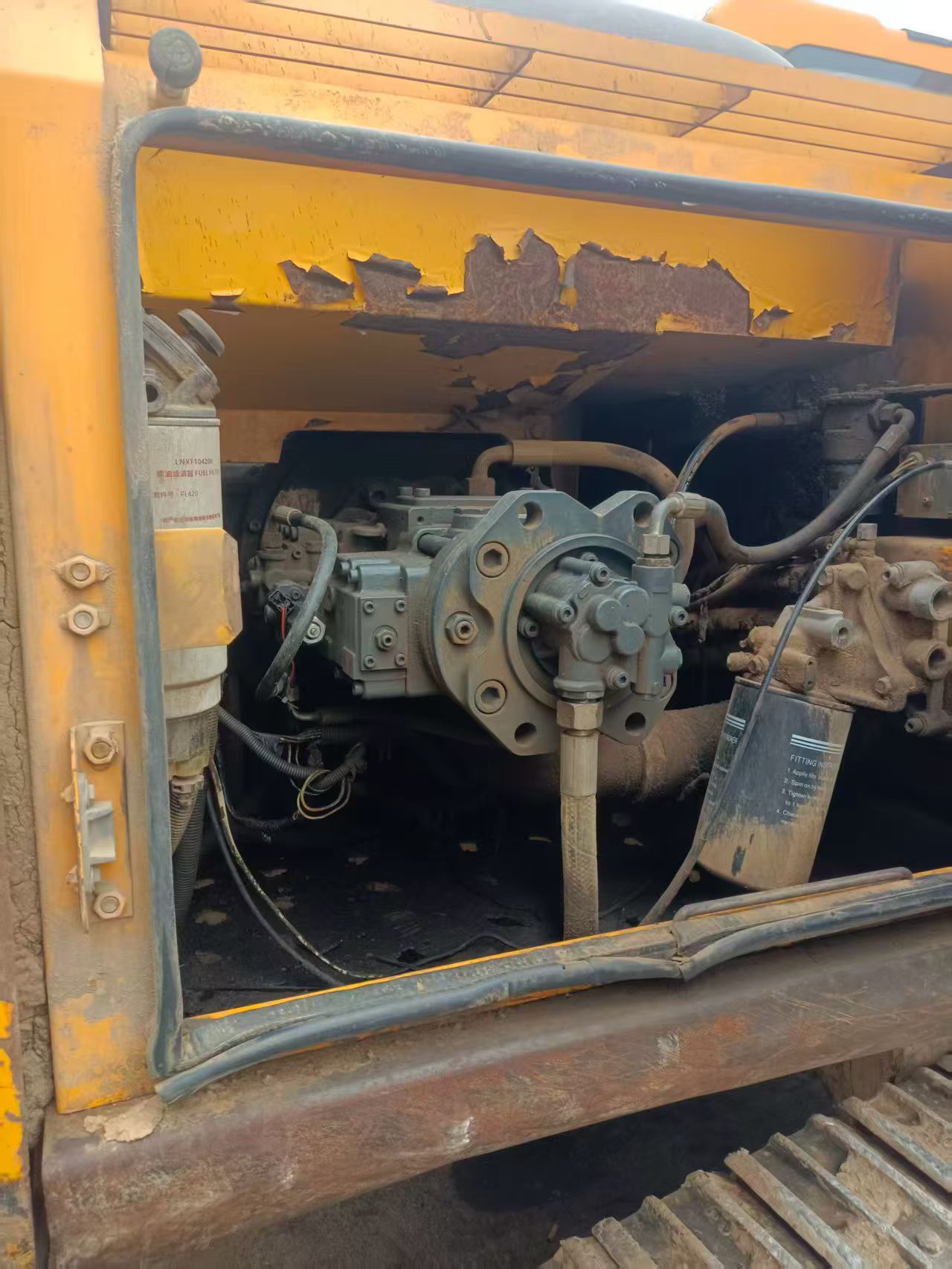 Buy Sany SY215C-8 Used Excavator / 3