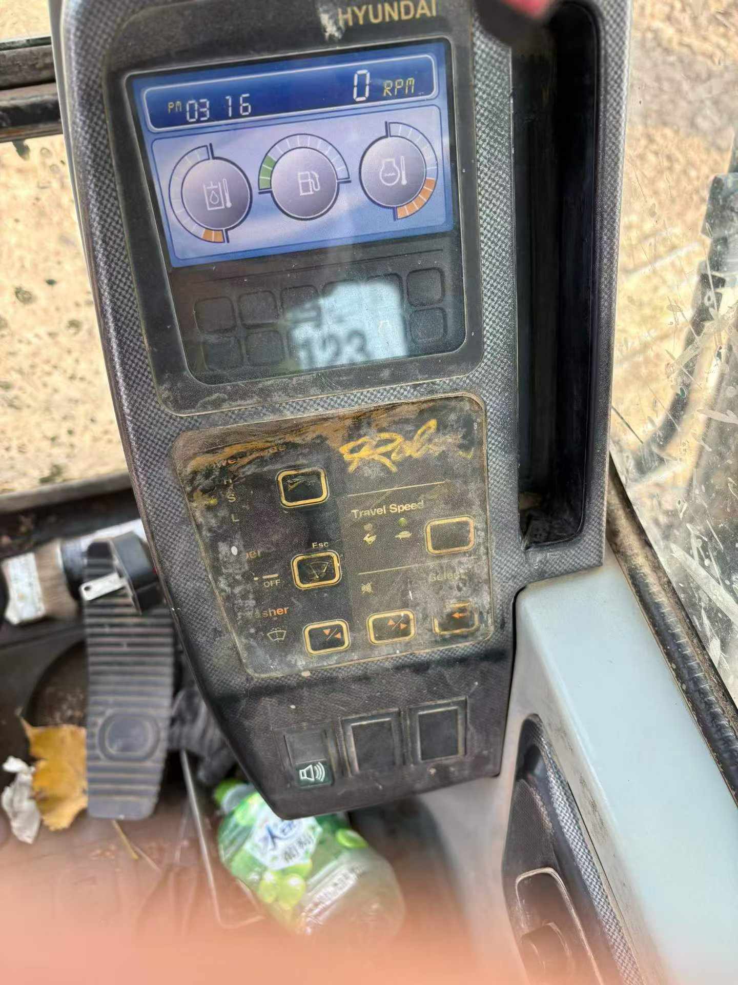Buy Hyundai HX75 Used Excavator / 2