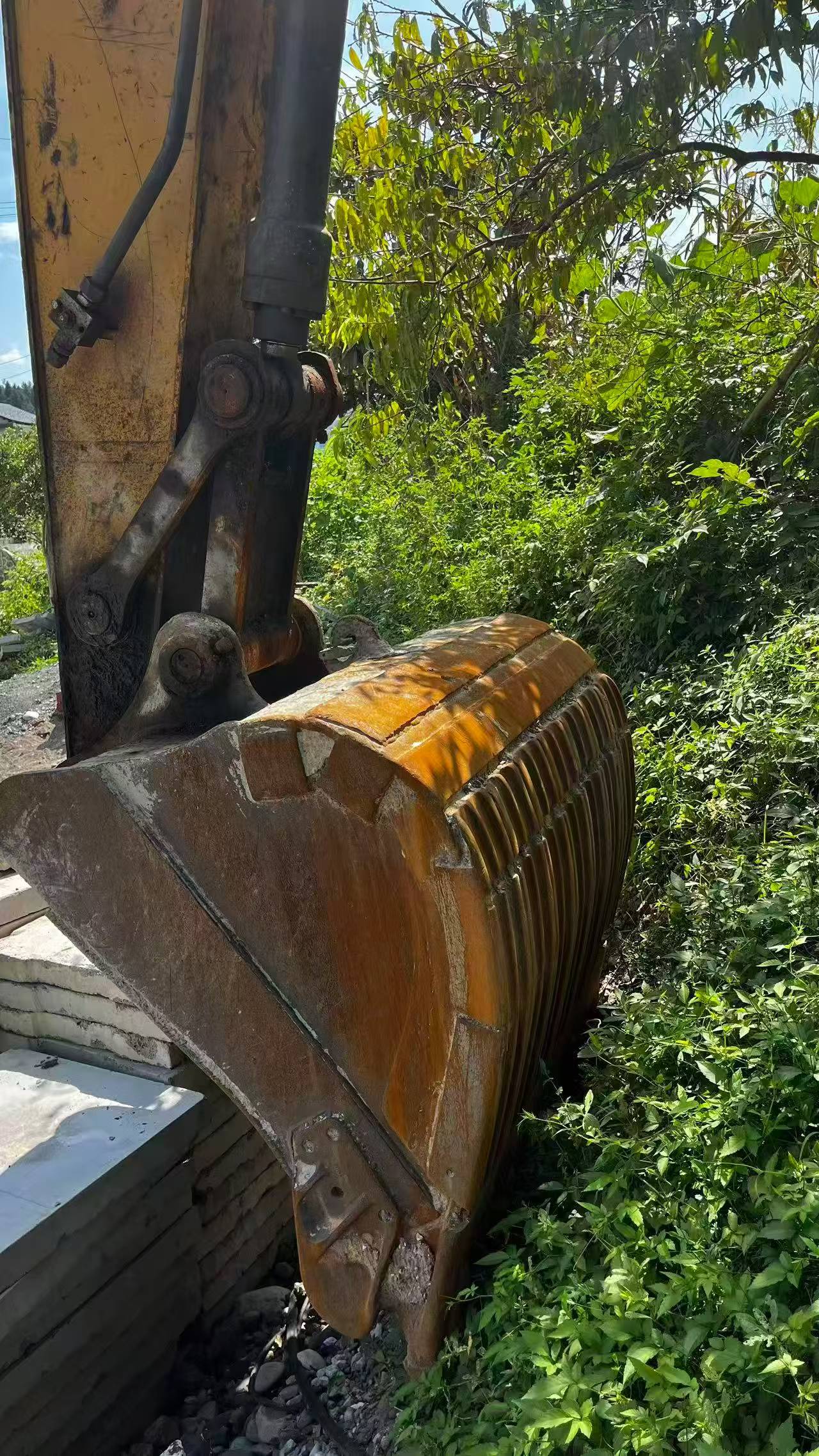 Buy XCMG XE215 Used Excavator / 6