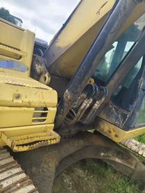 Buy Caterpillar 323DL Used Excavator / 4 Buy Caterpillar 323DL Used Excavator / 4