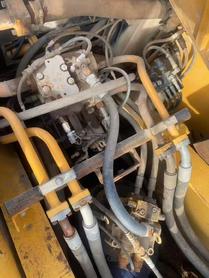 Buy Kato HD1638R Used Excavator / 3 Buy Kato HD1638R Used Excavator / 3