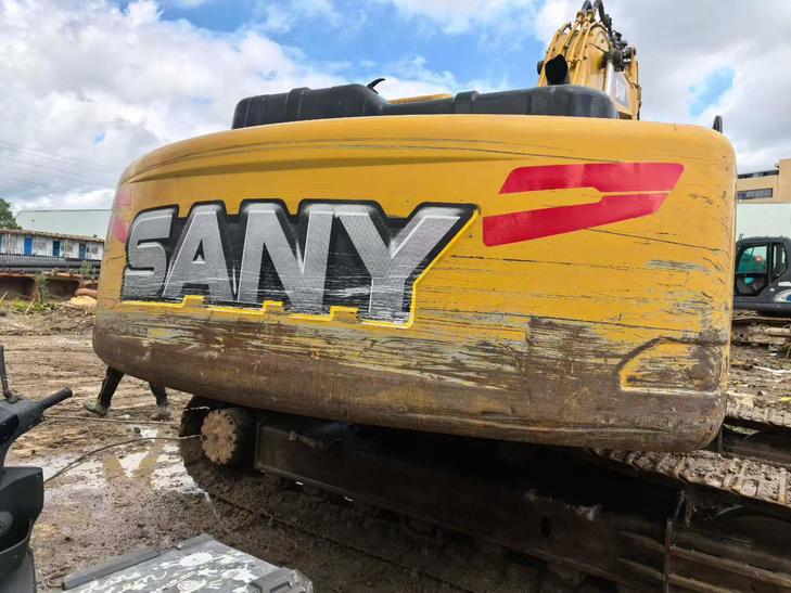 Buy Sany SY205C Used Excavator / 1