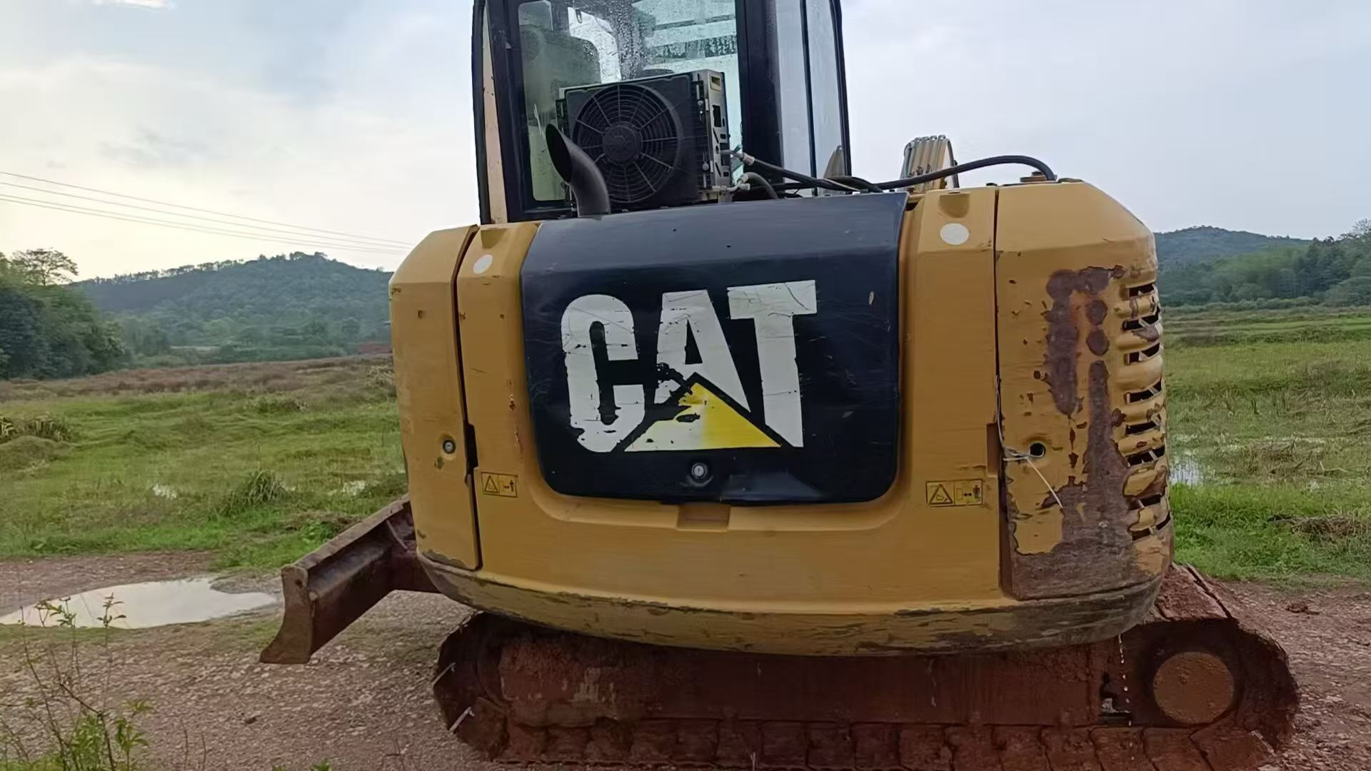 Buy Caterpillar 305.5 Used Excavator / 6
