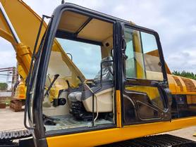 Buy Caterpillar 320C Used Excavator / 4 Buy Caterpillar 320C Used Excavator / 4